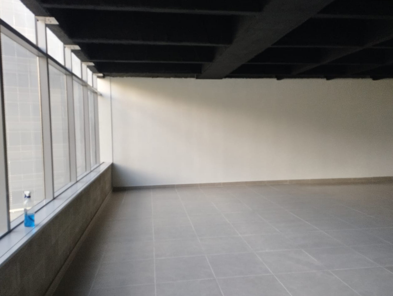 Oficina en arriendo en Altos Del Poblado, Medellín, 105 m² · foto 13 de 15