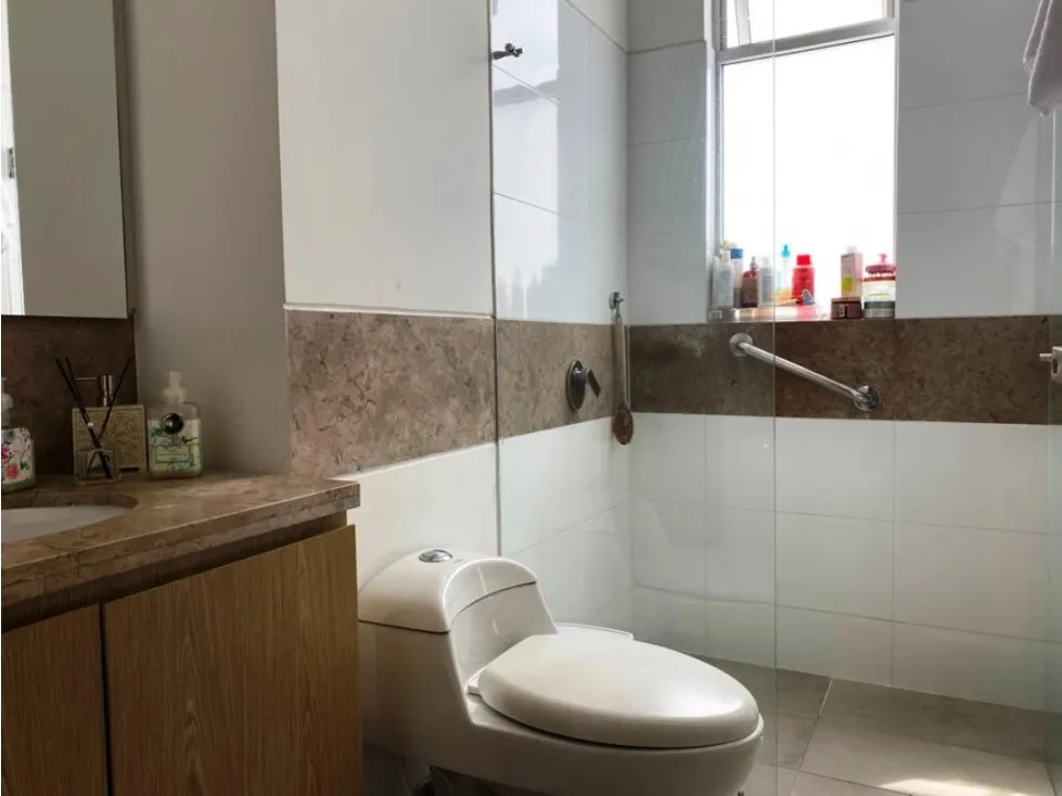 Apartamento de 4 alcobas en venta en San Pedro, Cali, 140 m² · foto 15 de 24