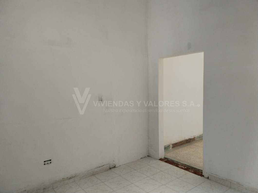 Local en arriendo en Lleras Restrepo, Cúcuta, 46 m² · foto 3 de 5