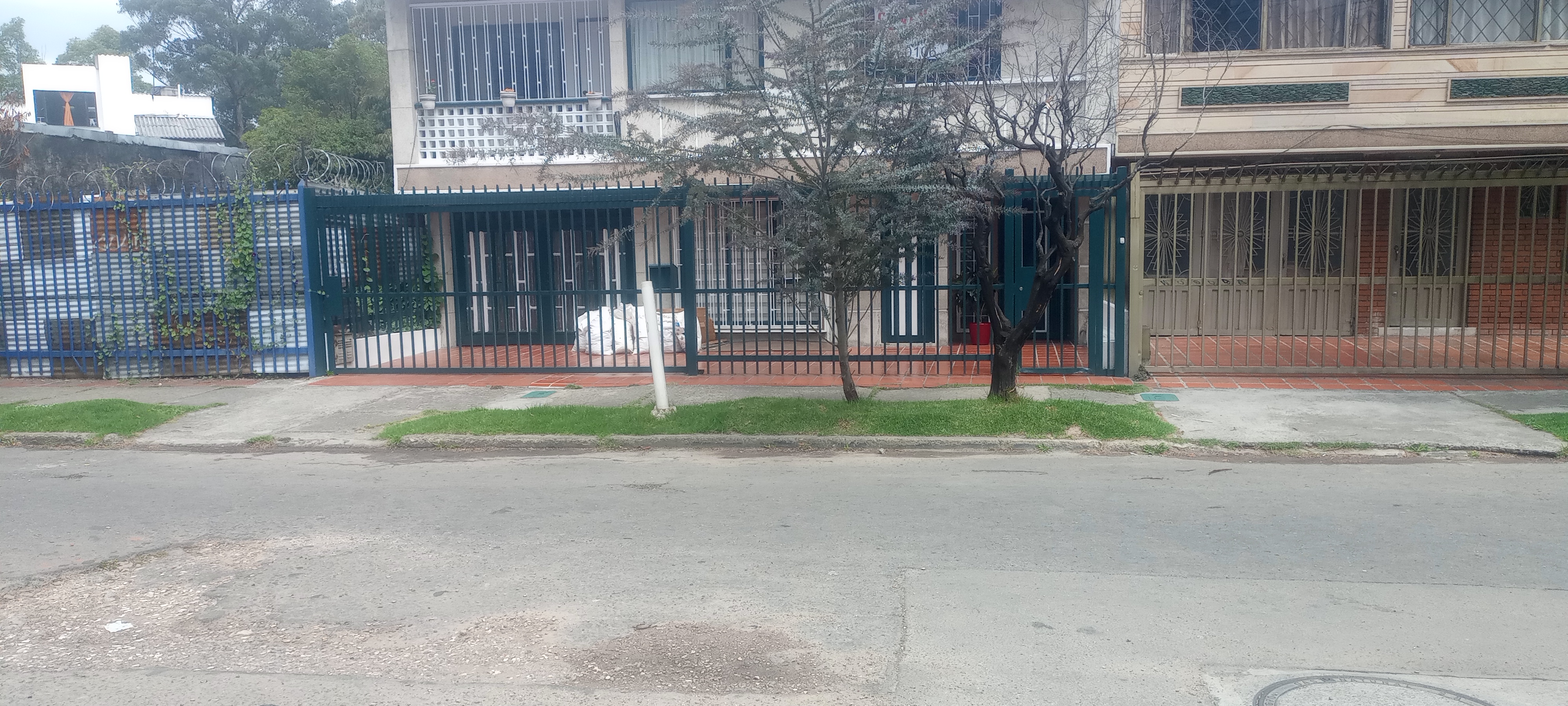 Casa en venta en Ciudad Universitaria, Bogotá · foto 2 de 21