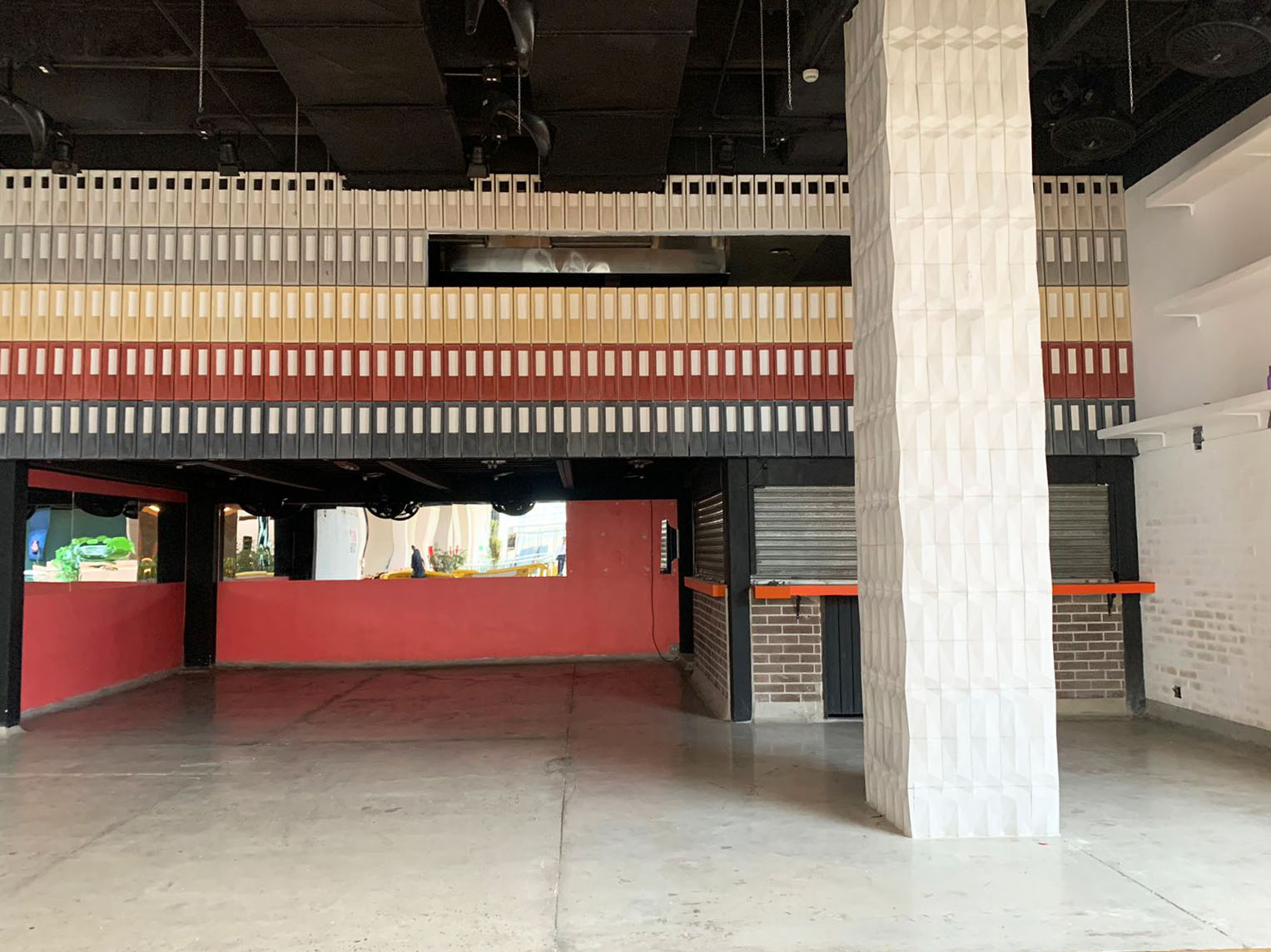 Local en arriendo en Colombia, Medellín, 150 m² · foto 2 de 8