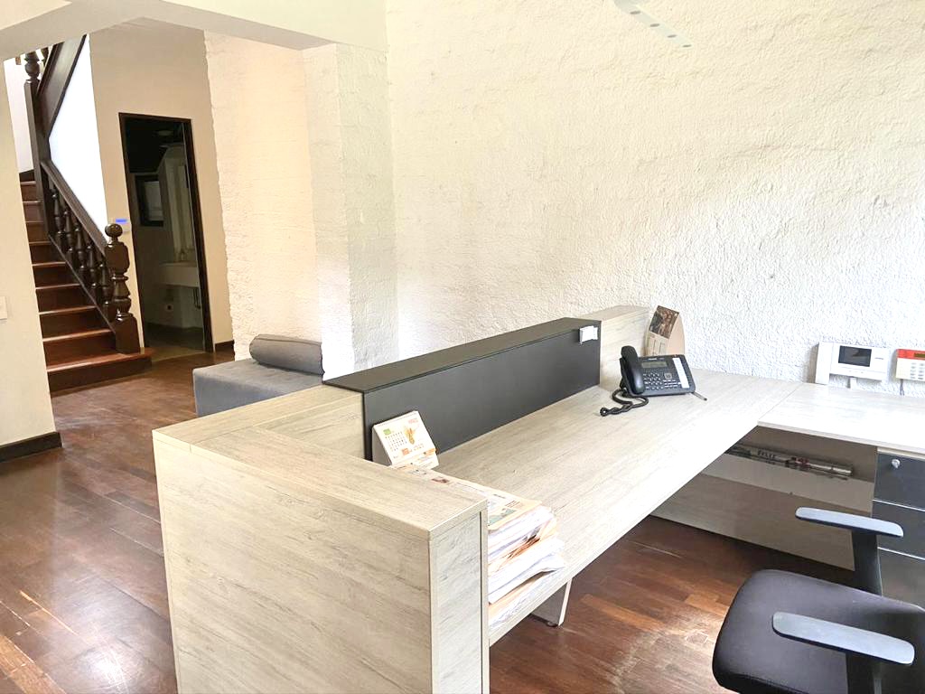 Casa de 6 alcobas en venta en El Nogal, Bogotá, 362 m² · foto 15 de 24