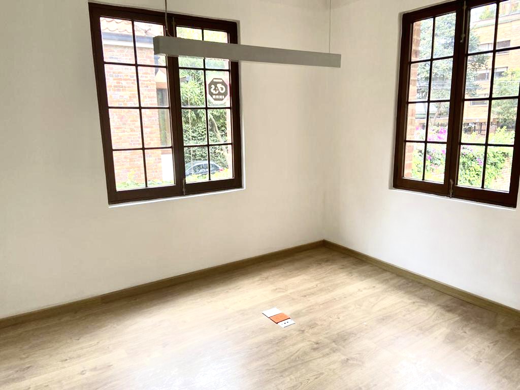 Casa de 6 alcobas en venta en El Nogal, Bogotá, 362 m² · foto 8 de 24