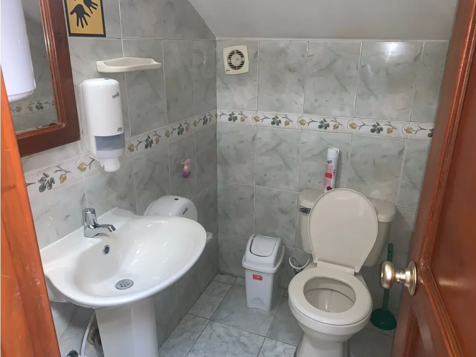 Casa en venta en Chapinero, Bogotá, 476 m² · foto 17 de 24