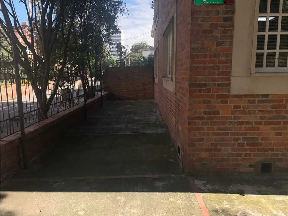 Casa en venta en Chapinero, Bogotá, 476 m² · foto 10 de 24