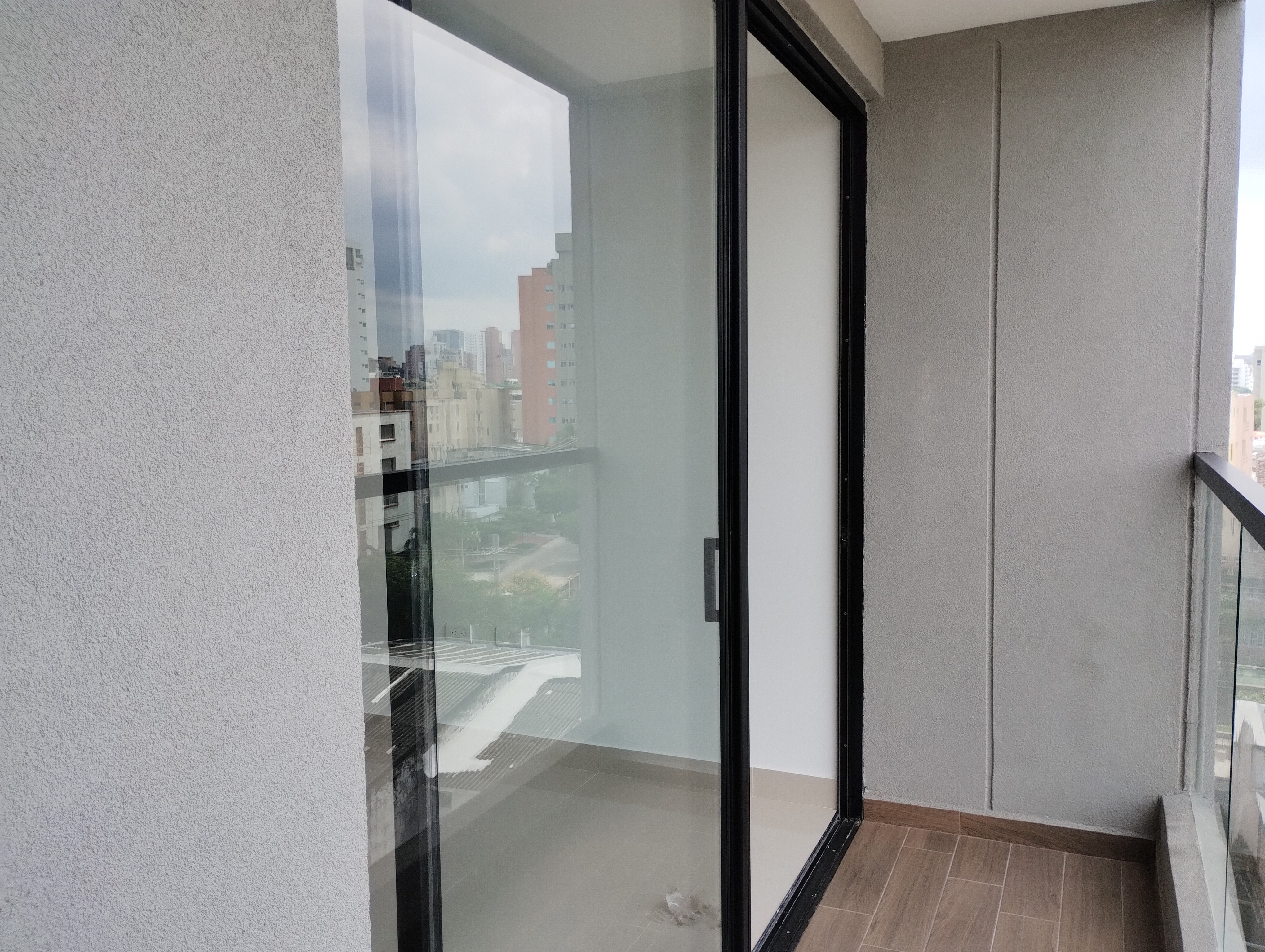 Apartamento de 2 alcobas en arriendo en Ub. Altos De Parque, Barranquilla, 69 m² · foto 10 de 11