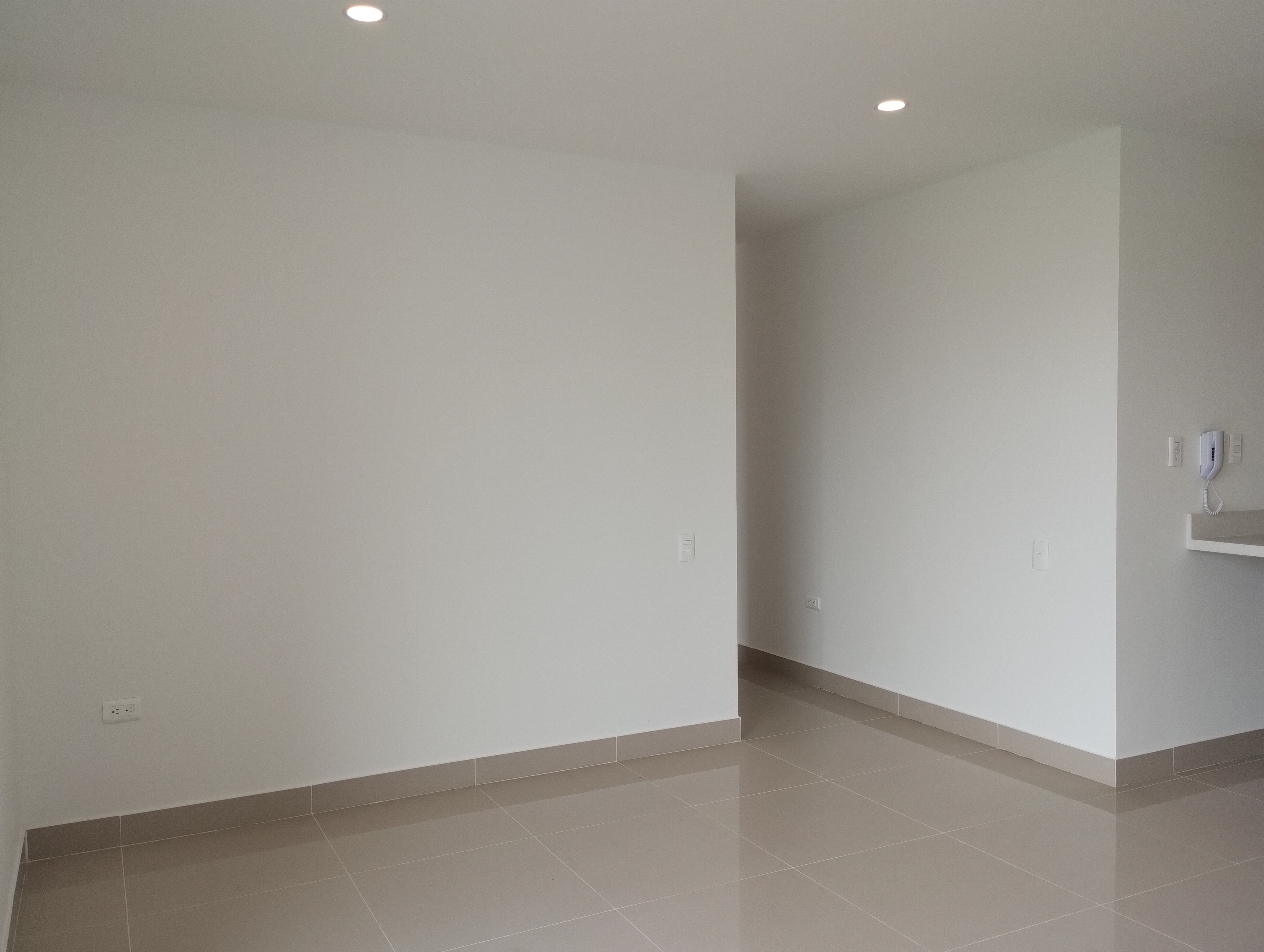 Apartamento de 2 alcobas en arriendo en Ub. Altos De Parque, Barranquilla, 69 m² · foto 3 de 11