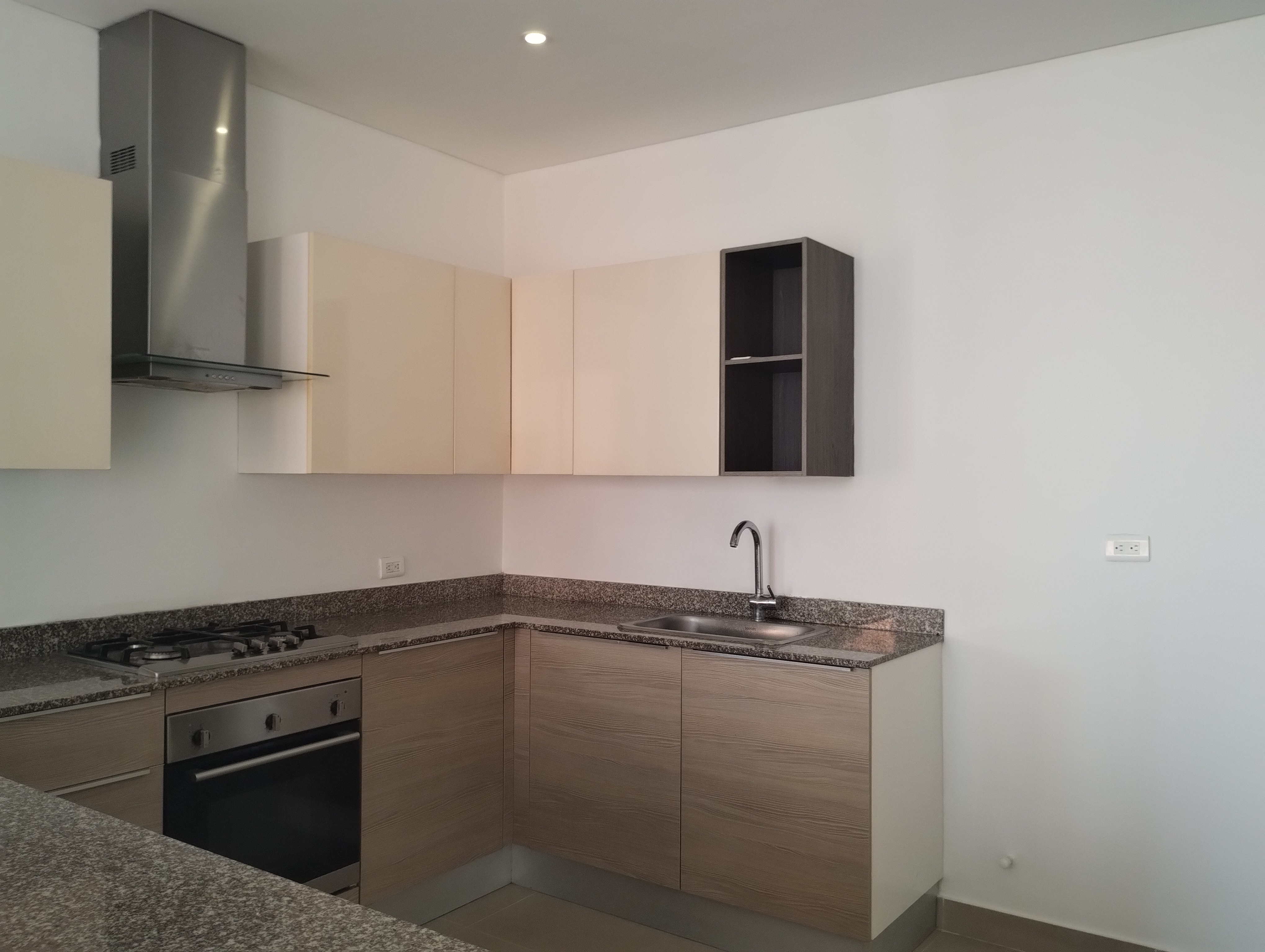 Apartamento de 3 alcobas en venta en Villa Country, Barranquilla, 202 m² · foto 6 de 7