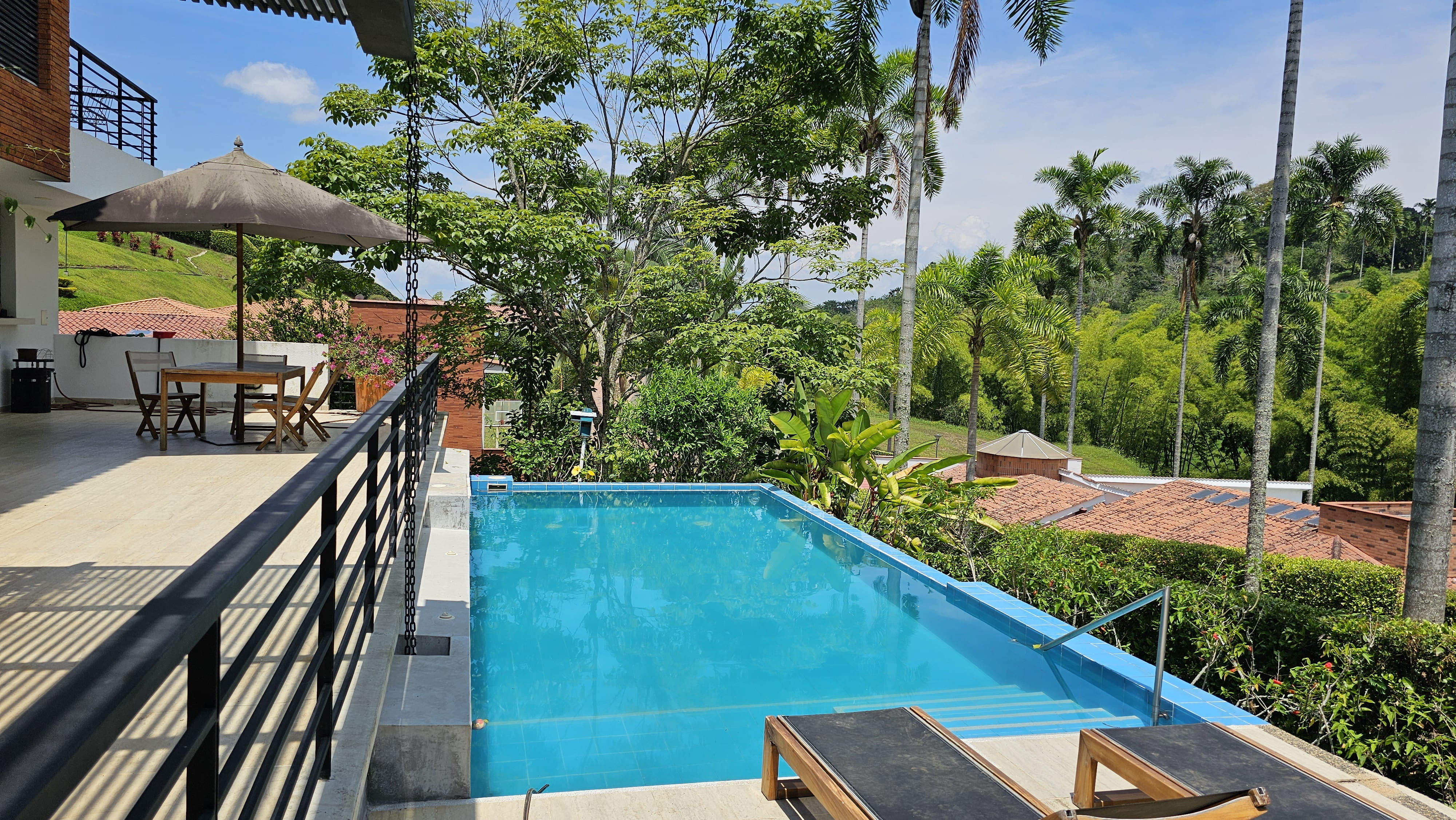 Casa en venta en Condominio Reserva De Los Alamos, Manizales · foto 2 de 24