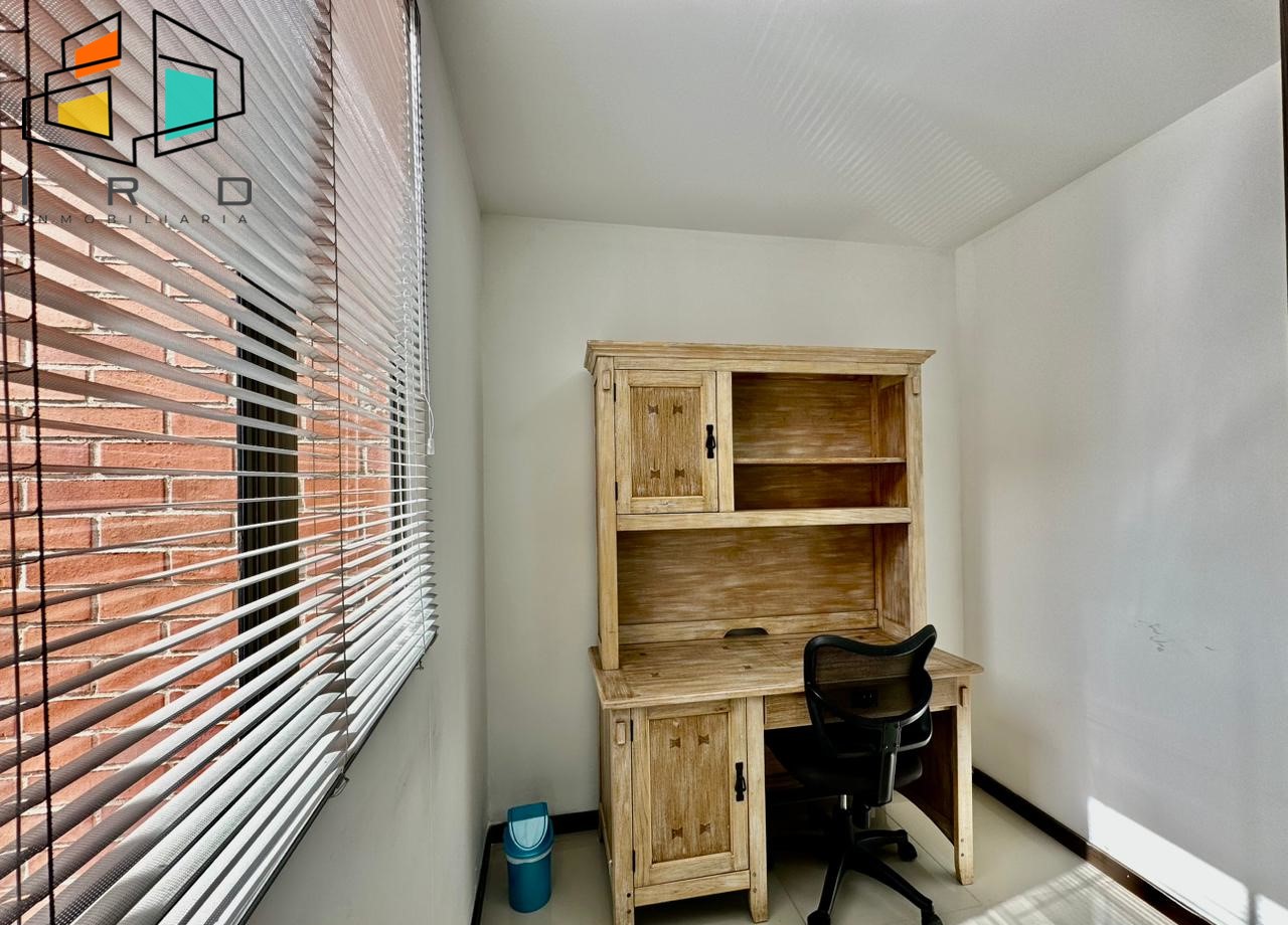 Apartamento de 3 alcobas en arriendo en La Florida, Medellín, 140 m² · foto 17 de 24