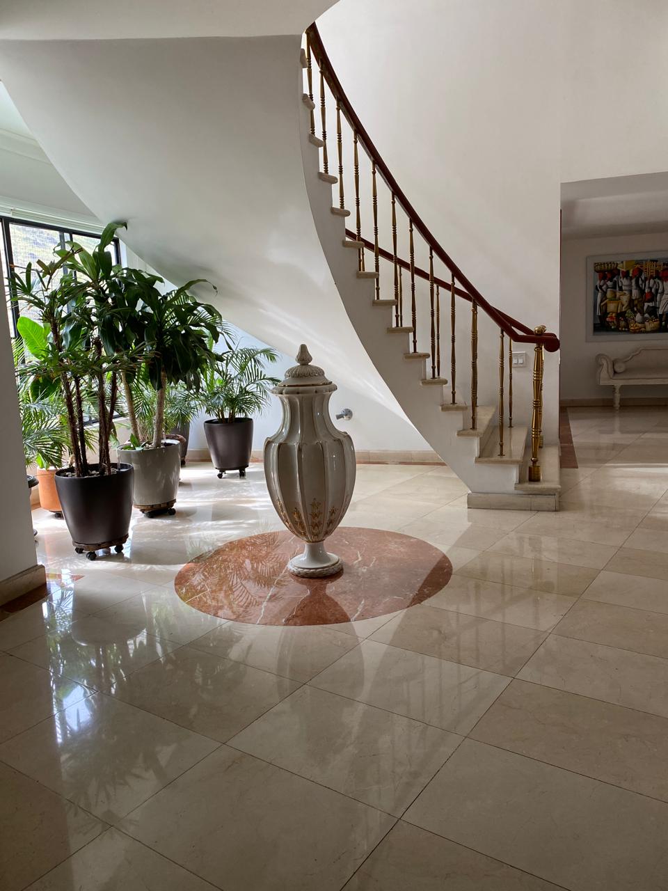 Apartamento de 4 alcobas en venta en Bellavista, Cali, 430 m² · foto 11 de 14