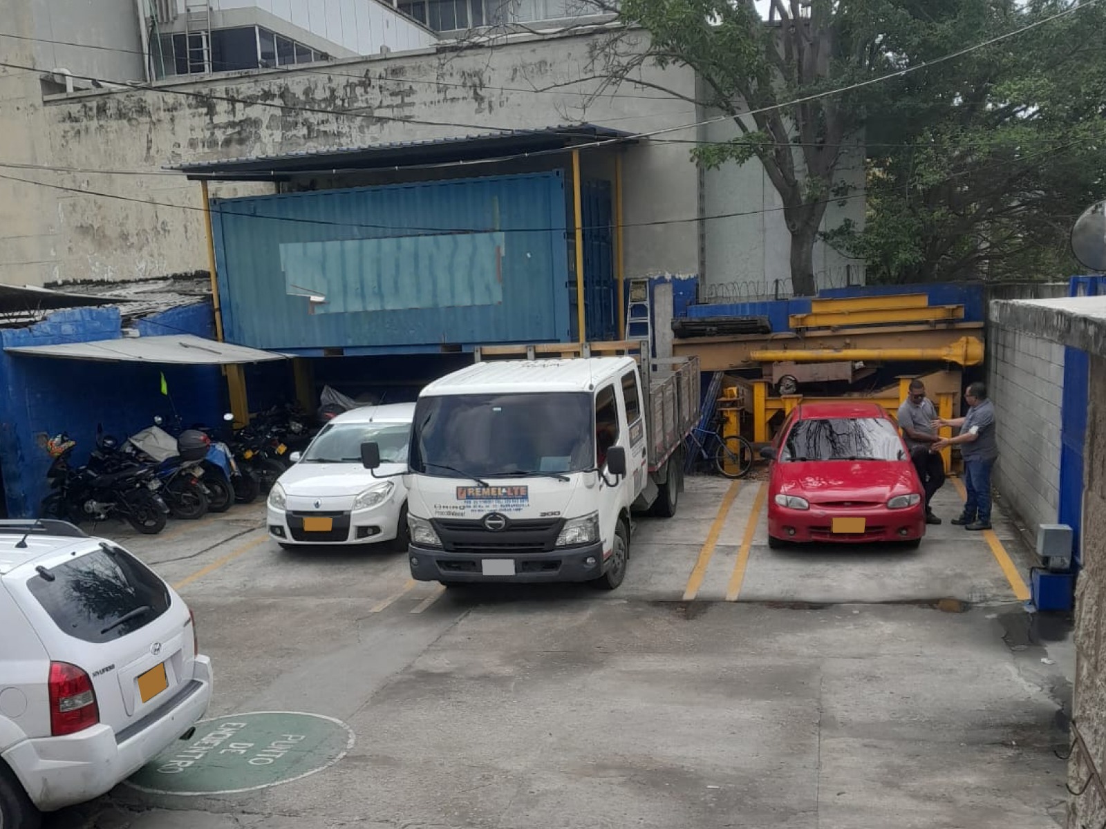 Bodega en venta en Rosario, Barranquilla, 2100 m² · foto 2 de 5