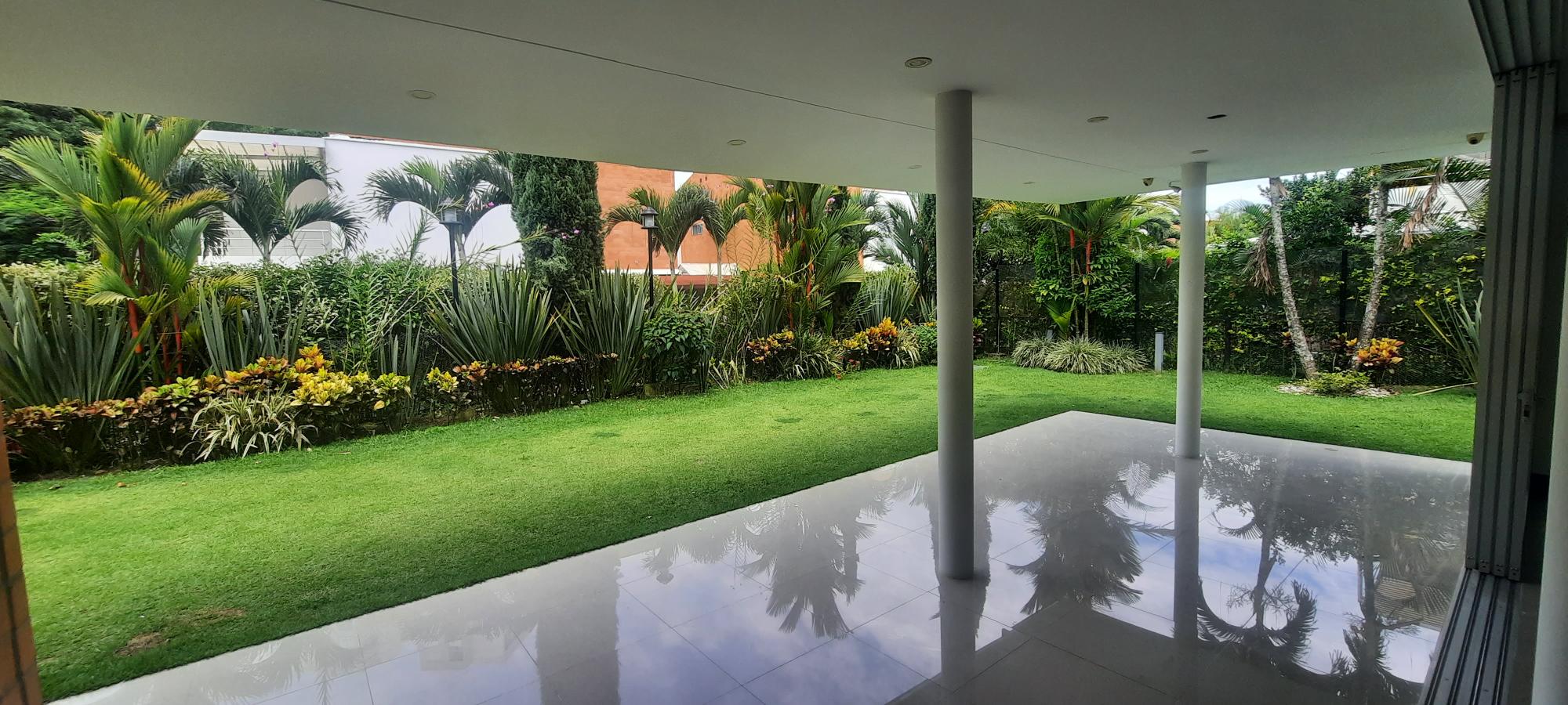 Casa en Arriendo en Pance, Cali