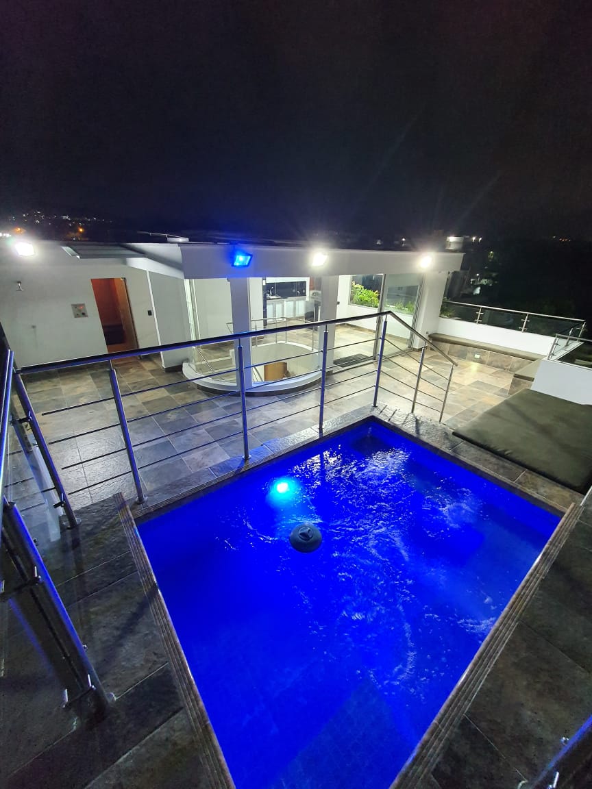 Casa de 4 alcobas en venta en La Floresta, Los Patios, 460 m² · foto 19 de 20