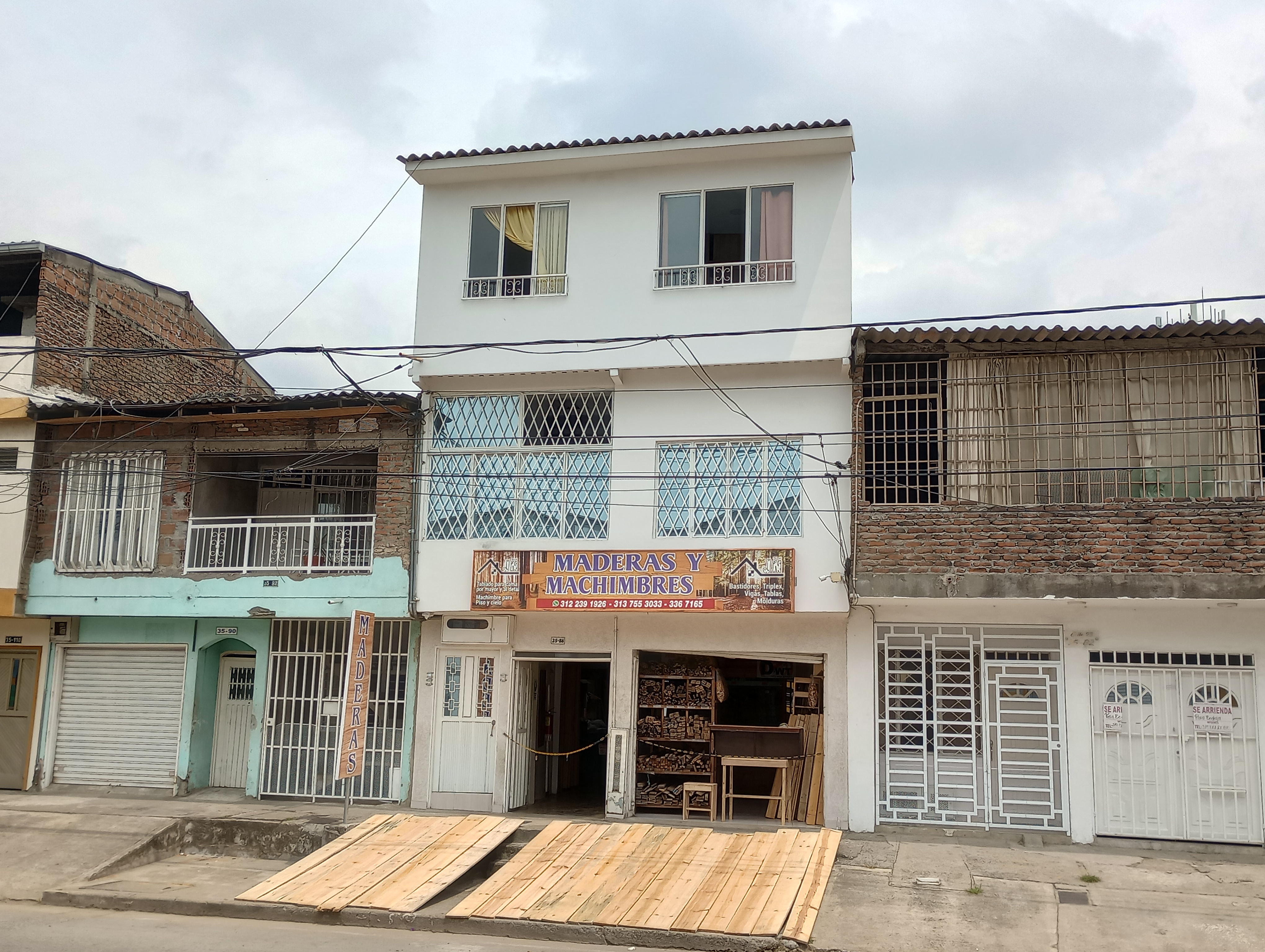 Bodega en venta en Cristobal Colon, Cali, 289 m² · foto 2 de 24