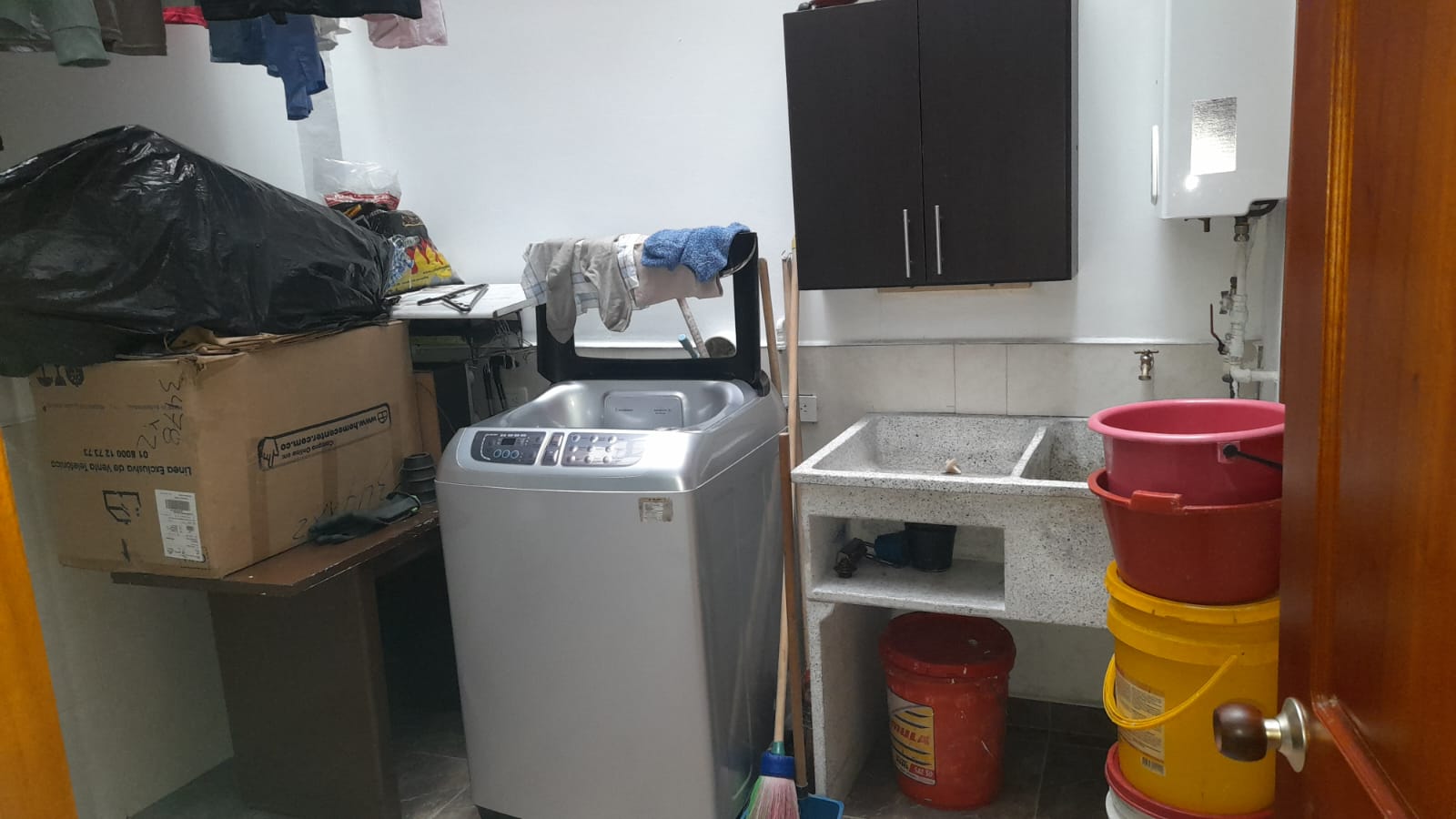 Edificio en venta en Los Alcazares, Manizales, 220 m² · foto 17 de 24