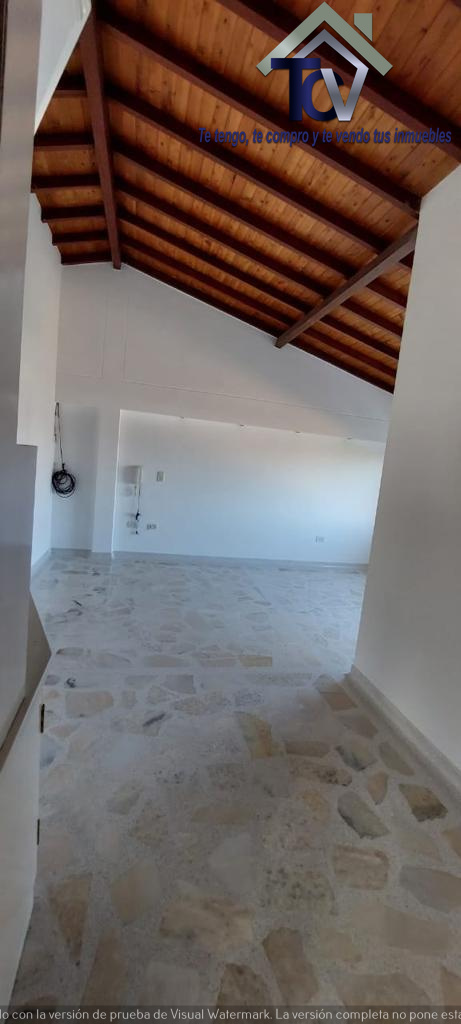 Casa de 5 alcobas en venta en Lagos Del Cacique, Bucaramanga, 433 m² · foto 6 de 24