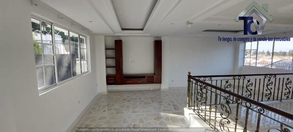 Casa de 5 alcobas en venta en Lagos Del Cacique, Bucaramanga, 433 m² · foto 9 de 24