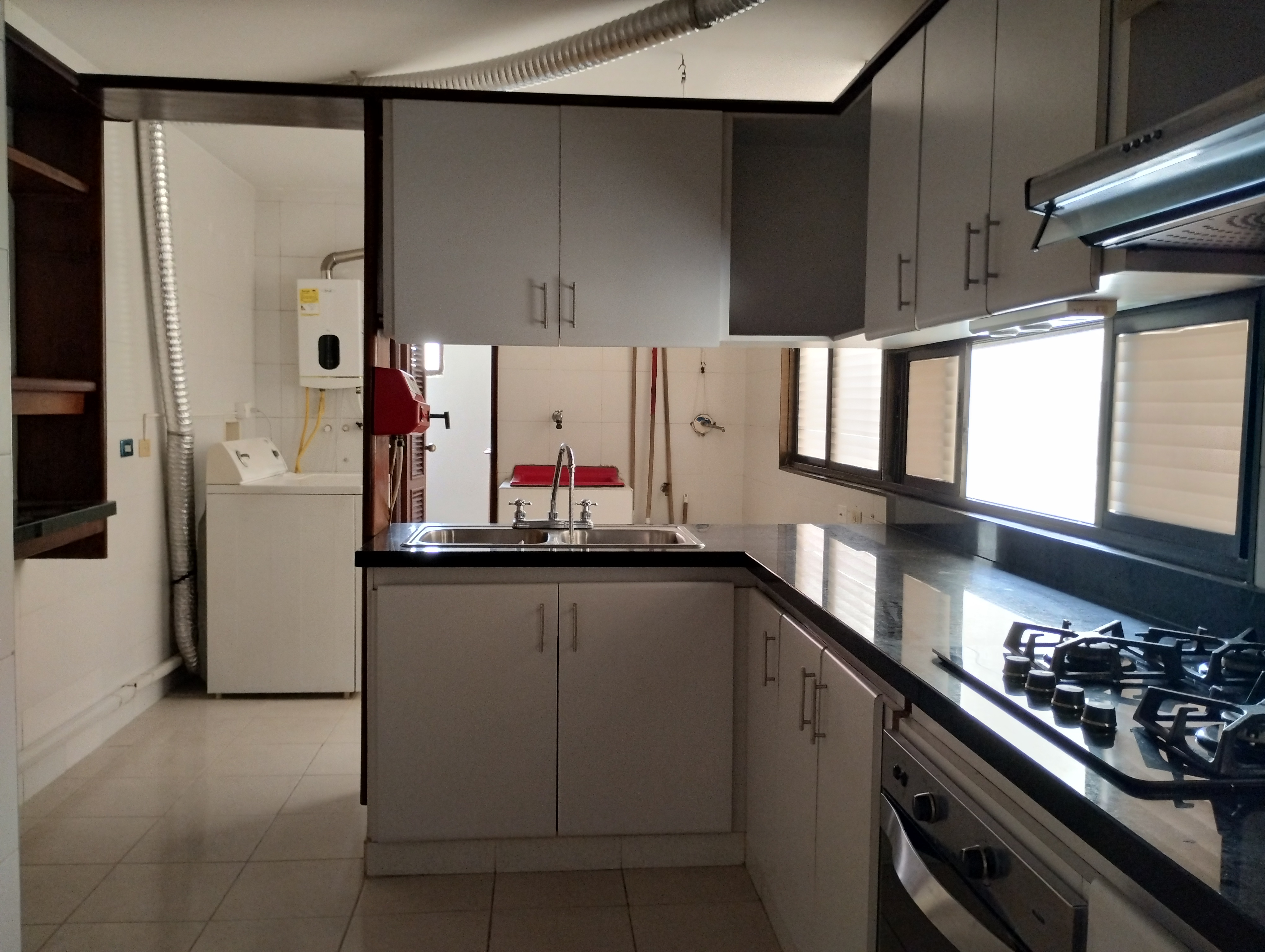 Apartamento de 3 alcobas en venta en Altos Del Prado, Barranquilla, 181 m² · foto 10 de 12