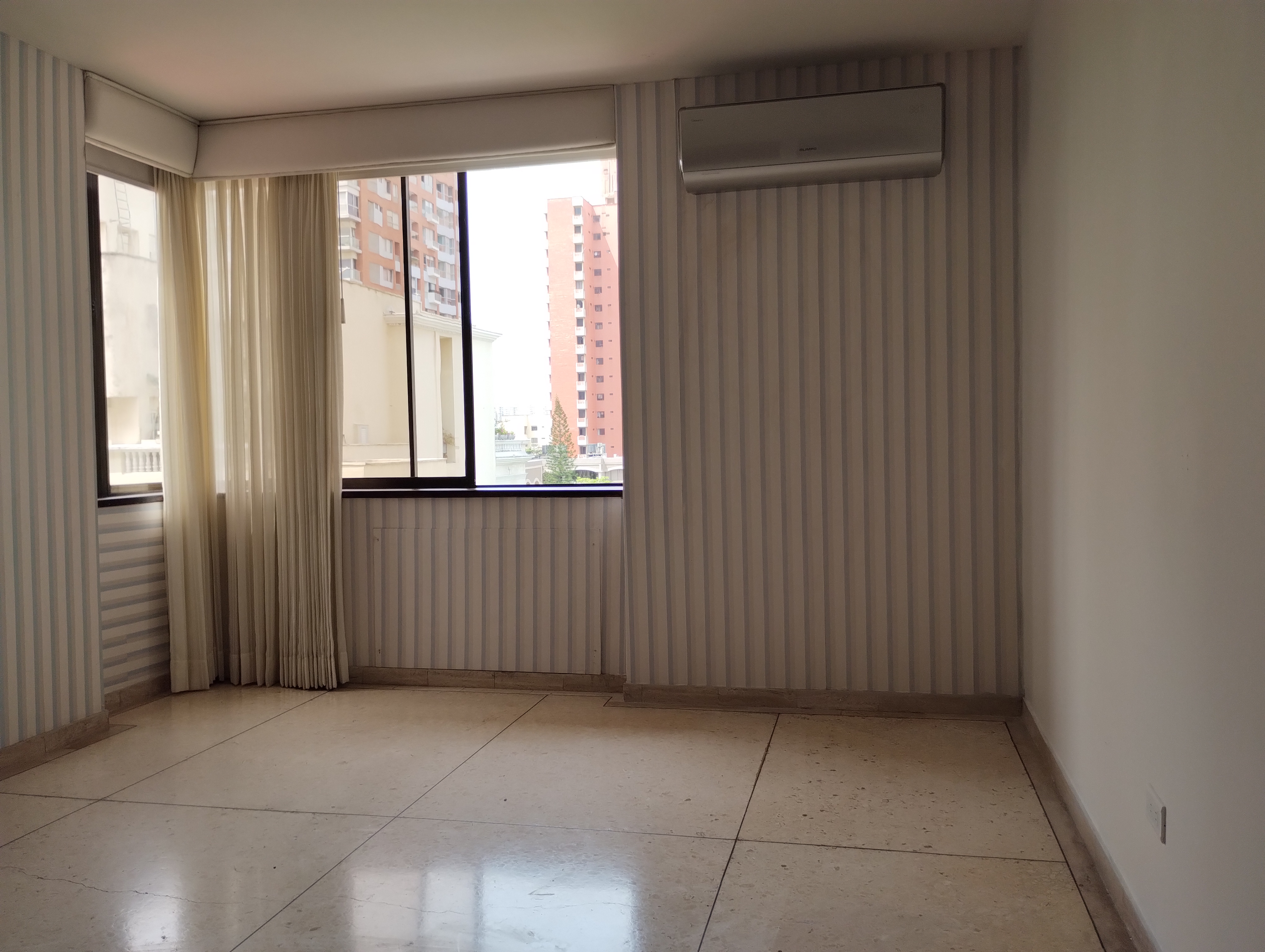 Apartamento de 3 alcobas en venta en Altos Del Prado, Barranquilla, 181 m² · foto 6 de 12