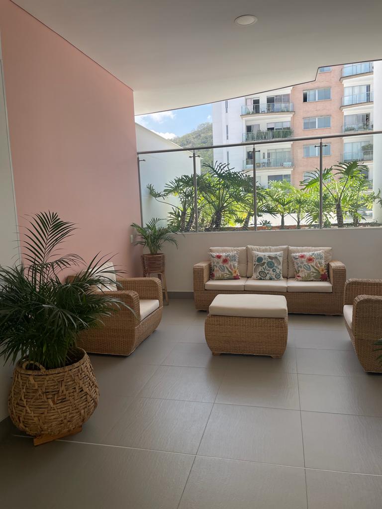 Apartamento en venta en Aguacatal, Cali · foto 5 de 21
