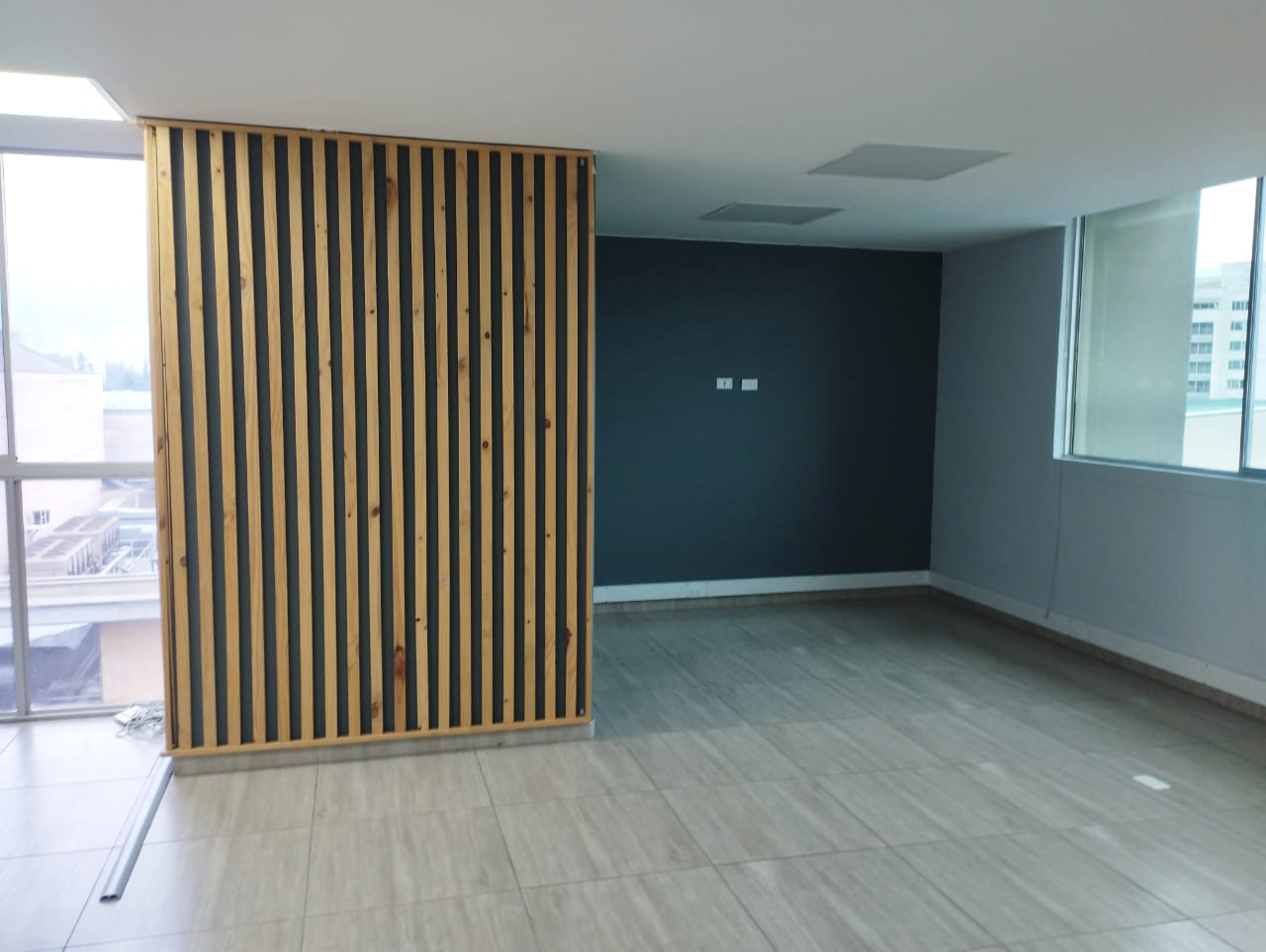 Oficina en arriendo en Milla De Oro, Medellín, 95 m² · foto 11 de 18