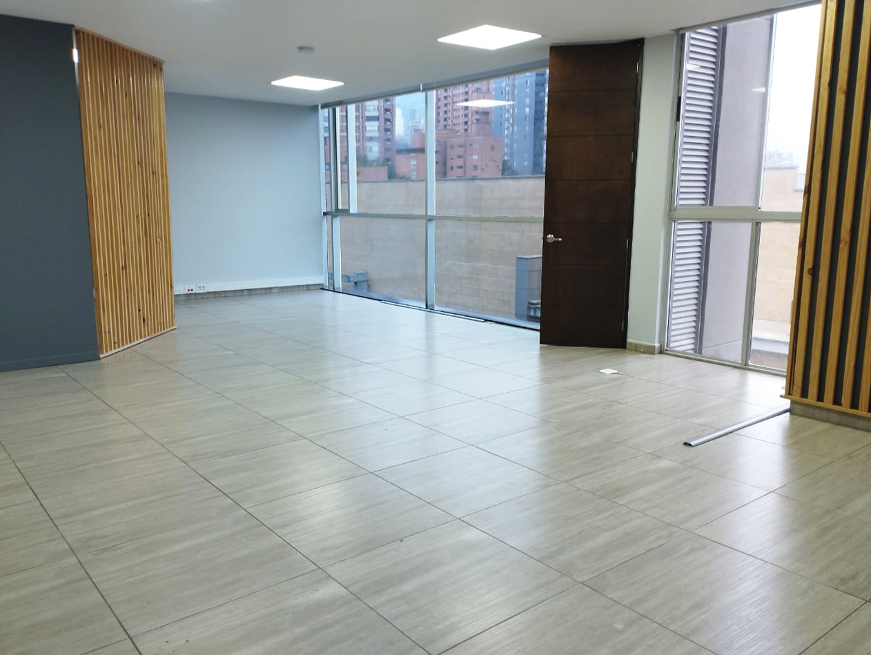 Oficina en arriendo en Milla De Oro, Medellín, 95 m² · foto 15 de 18