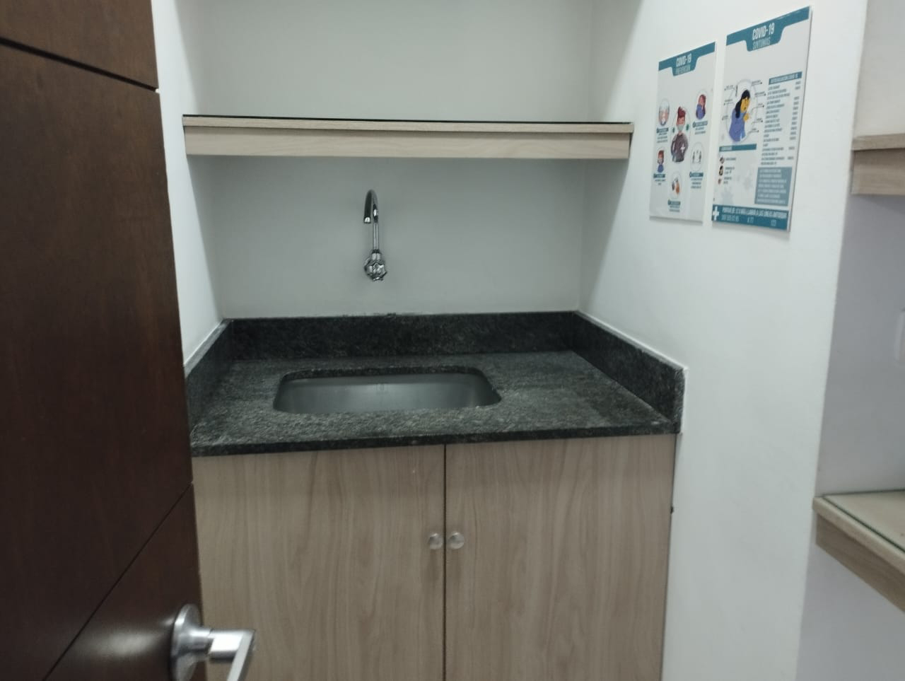 Oficina en arriendo en Milla De Oro, Medellín, 95 m² · foto 3 de 18