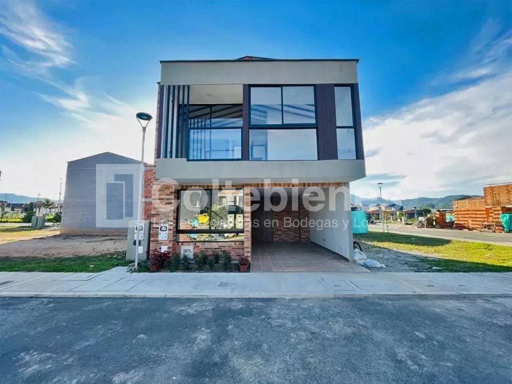 Casa de 3 alcobas en venta en La Ceja, 147 m² · foto 18 de 24