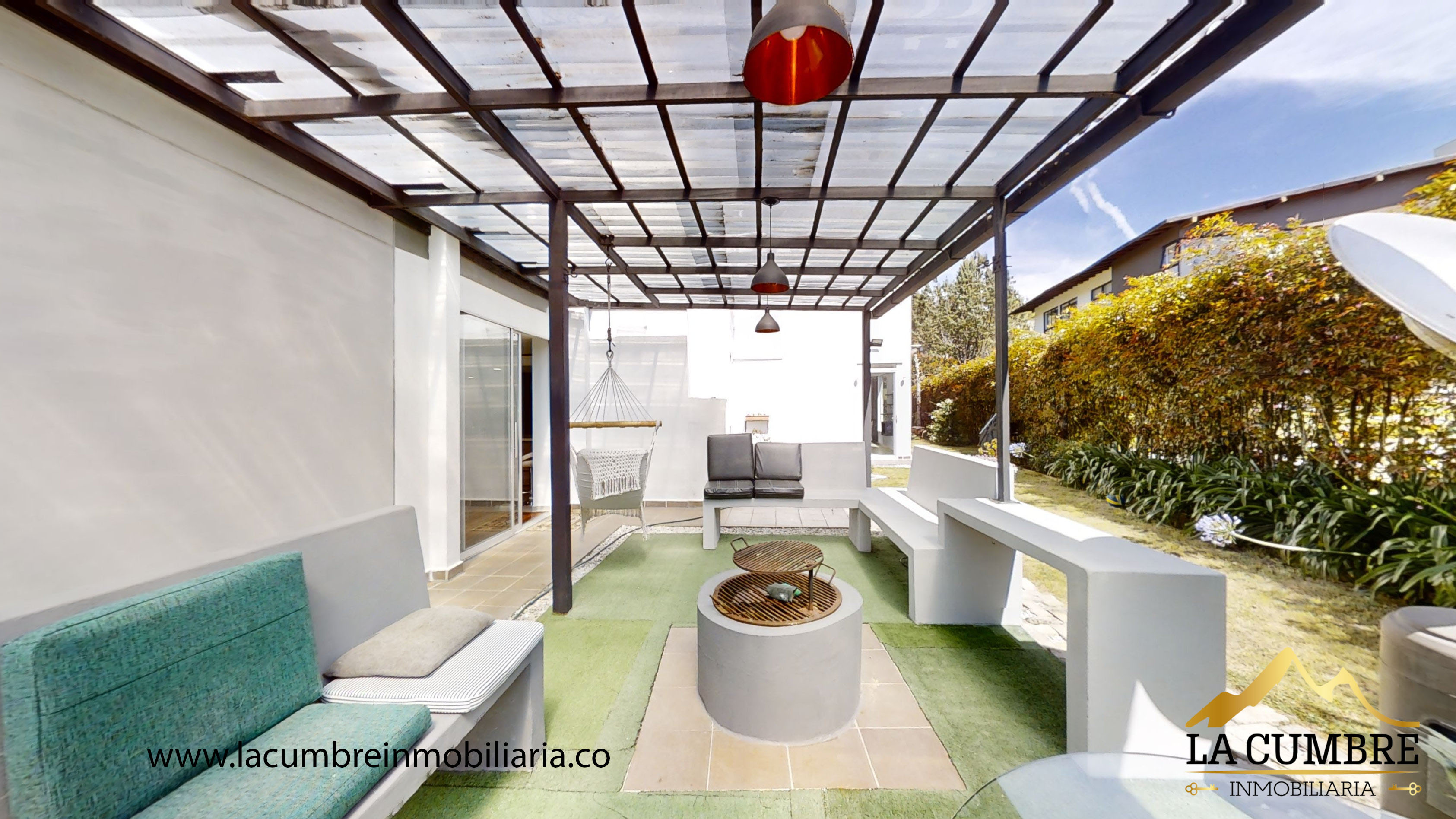 Casa de 6 alcobas en venta en Loma Del Escobero, Envigado, 530 m² · foto 8 de 20