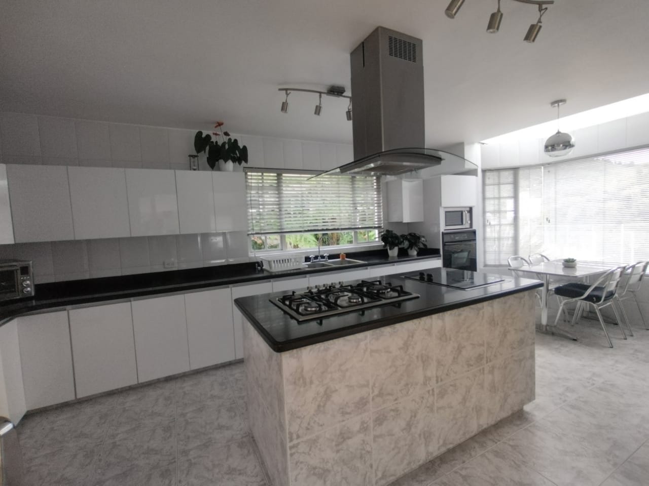 Casa en venta en El Trebol, Manizales · foto 6 de 24