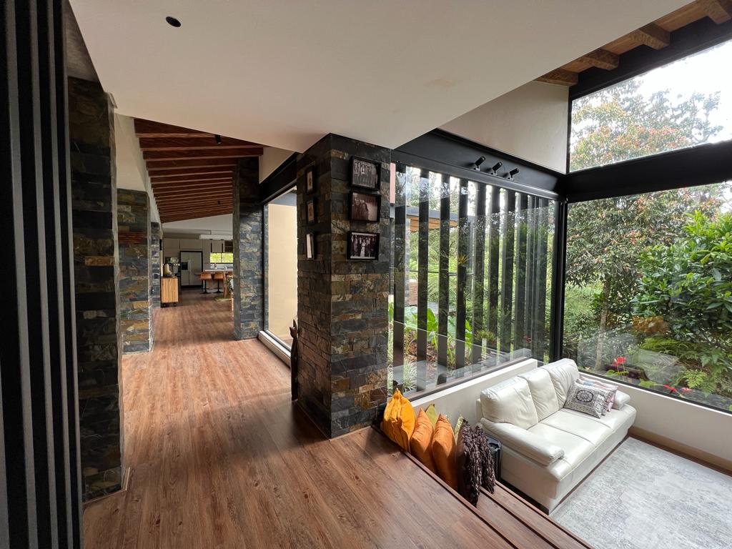 Casa de 3 alcobas en venta en La Ceja, 325 m² · foto 6 de 24