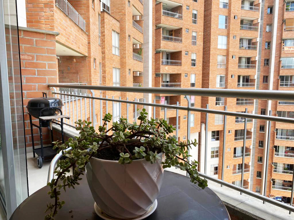Apartamento en arriendo en Castropol, Medellín · foto 16 de 17