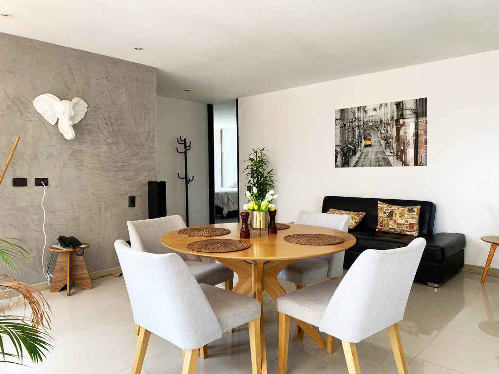 Apartamento en arriendo en Castropol, Medellín · foto 4 de 17