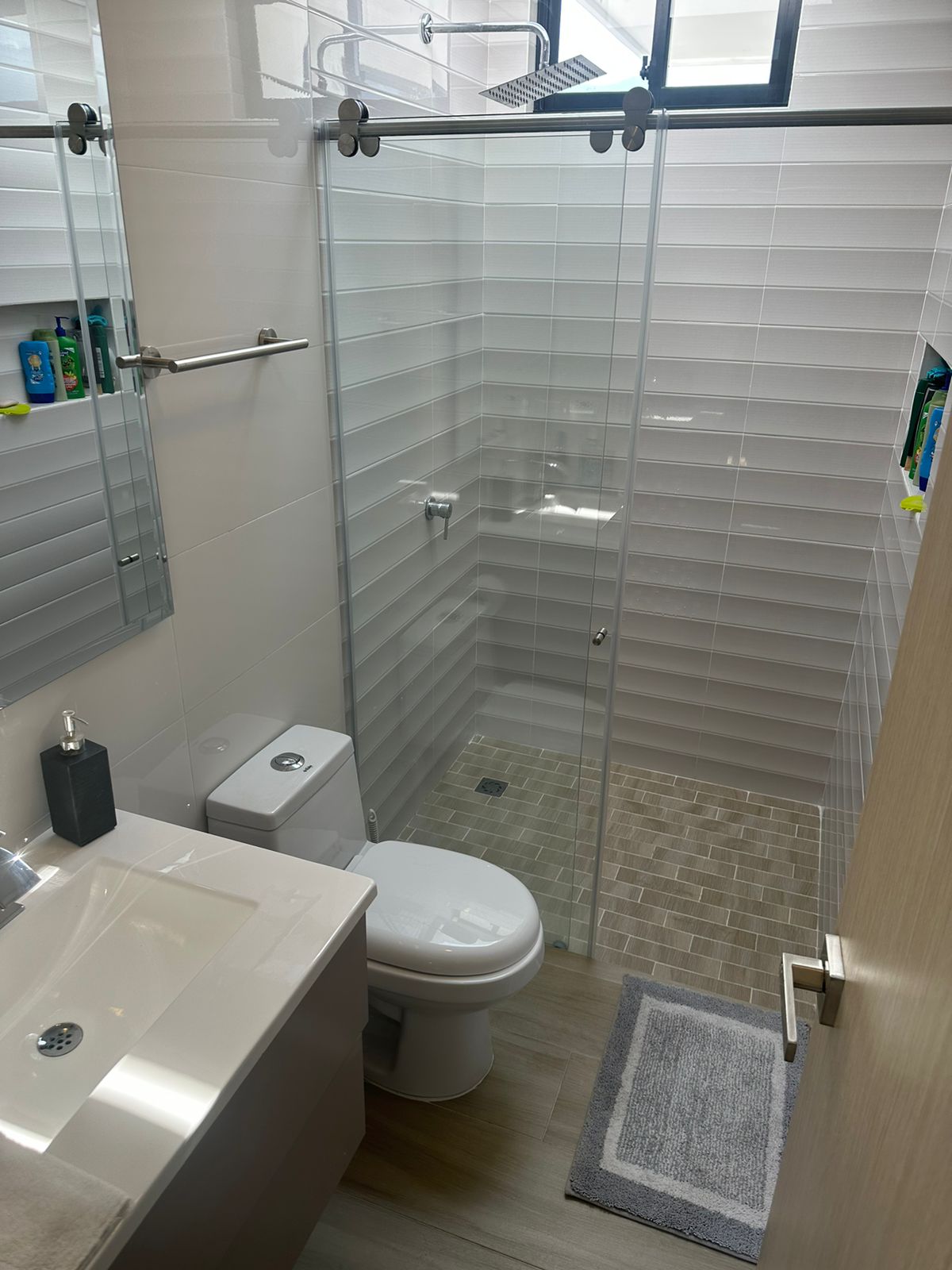 Casa de 4 alcobas en venta en Ruitoque Alto, Floridablanca, 380 m² · foto 12 de 24