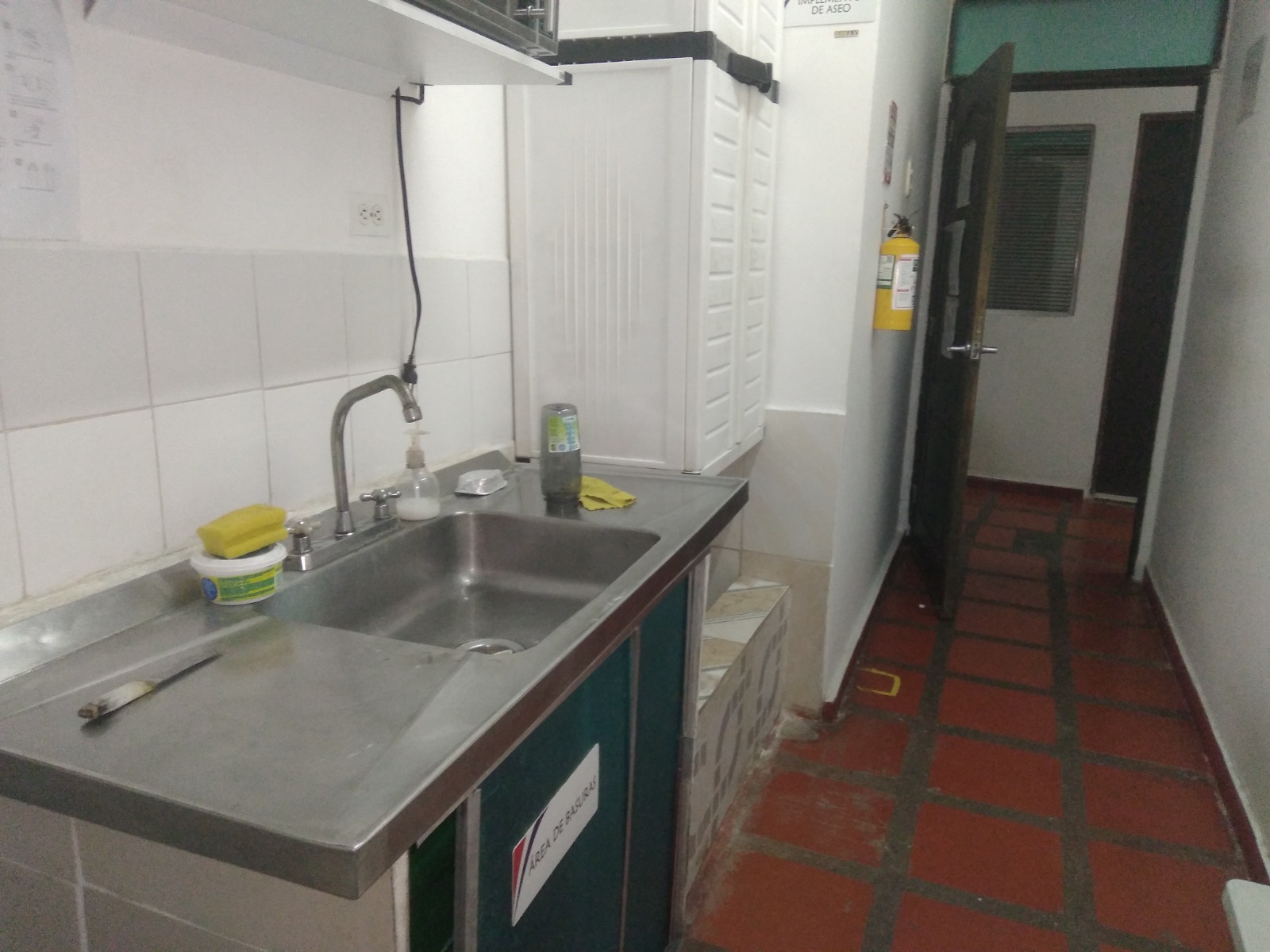 Bodega en venta en San Salvador, Barranquilla, 925 m² · foto 11 de 23
