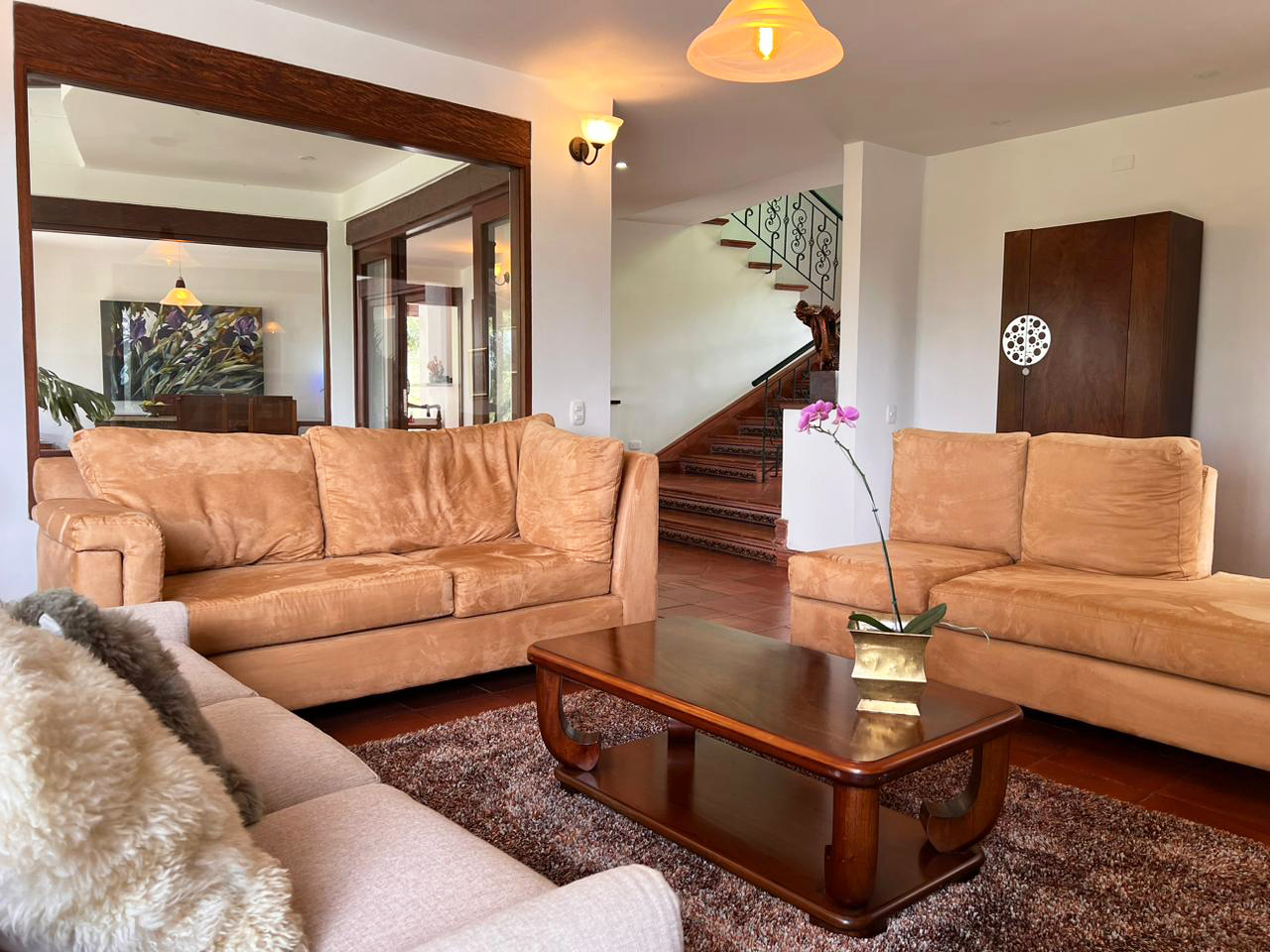 Casa de 4 alcobas en venta en Llano Grande, Rionegro, 380 m² · foto 2 de 19
