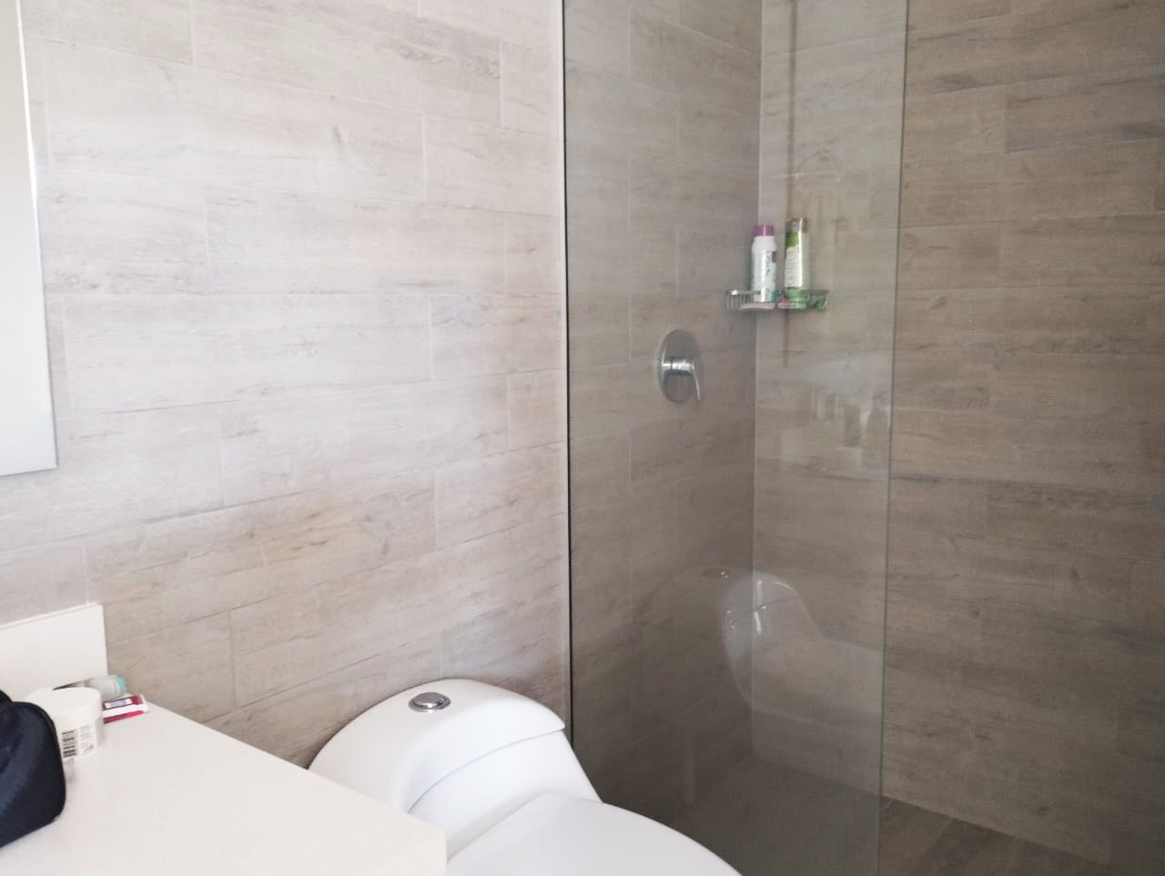 Apartamento de 2 alcobas en arriendo en El Diamante No.2, Medellín, 70 m² · foto 10 de 11