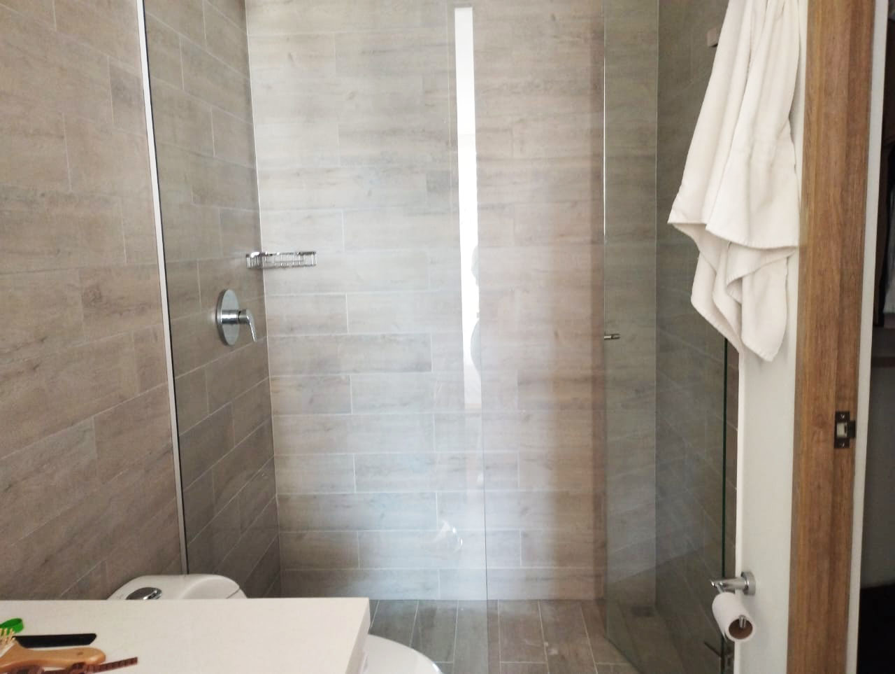 Apartamento de 2 alcobas en arriendo en El Diamante No.2, Medellín, 70 m² · foto 9 de 11