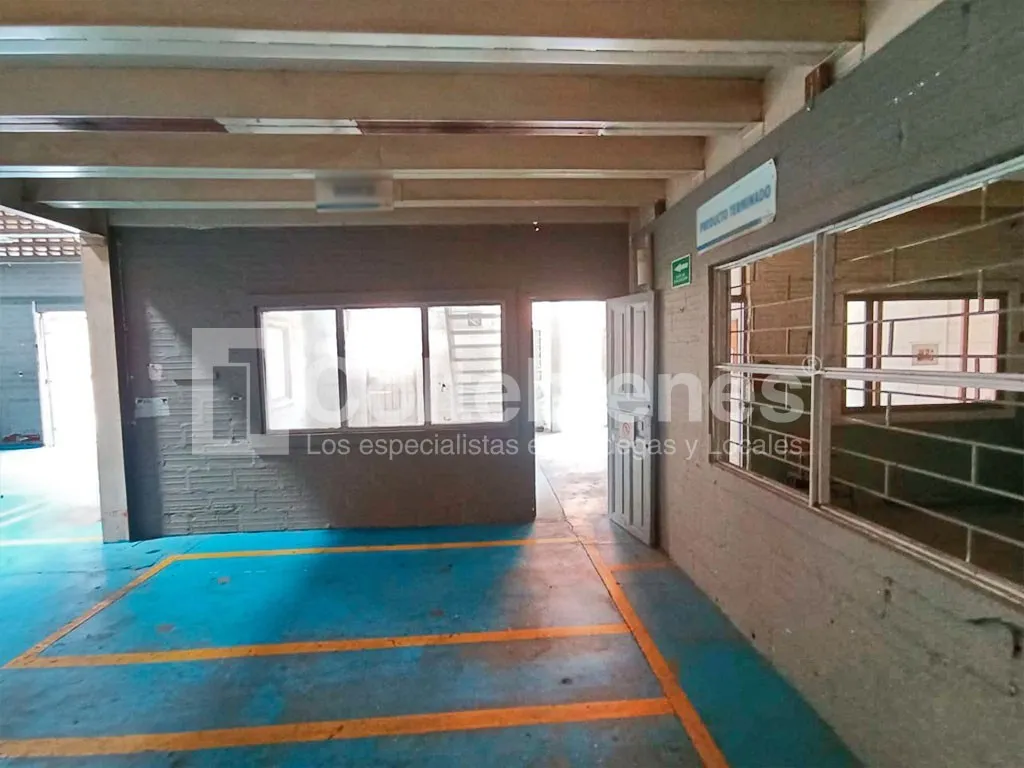 Bodega en arriendo en Zona Industrial 1, Bello, 201 m² · foto 2 de 15