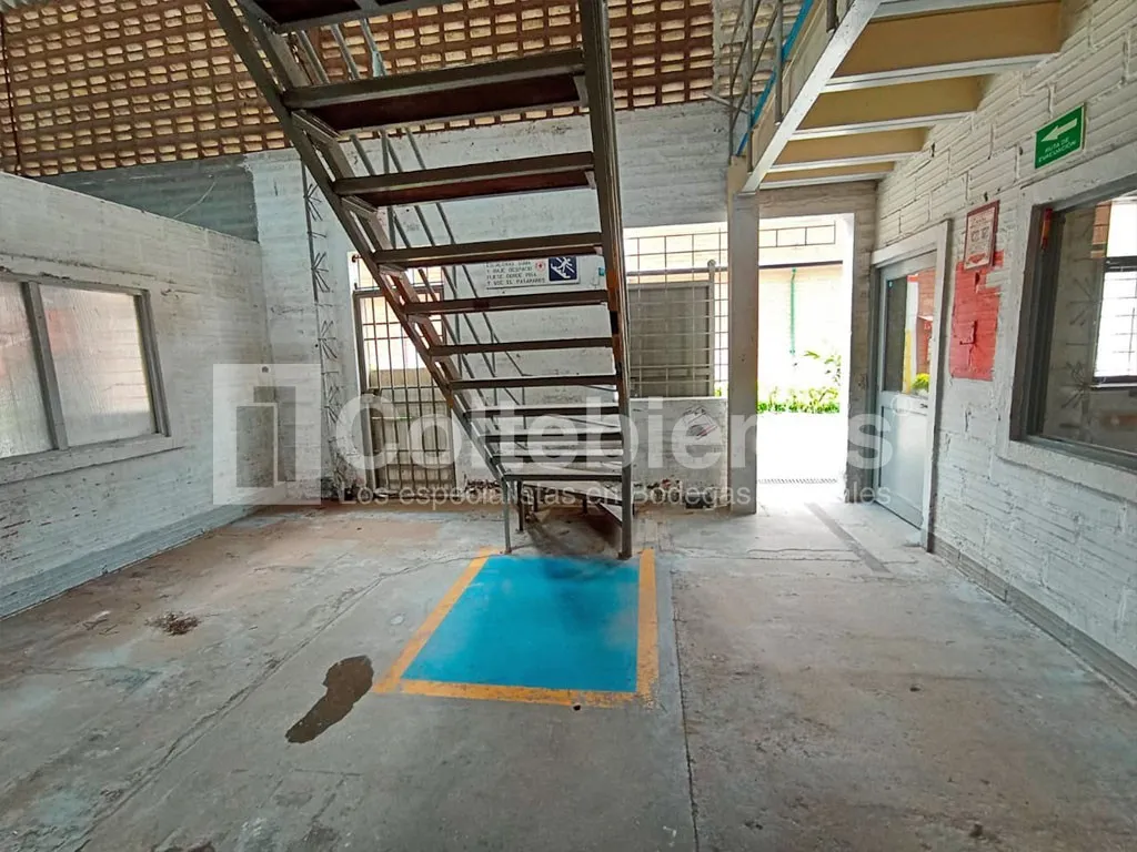 Bodega en arriendo en Zona Industrial 1, Bello, 201 m² · foto 3 de 15