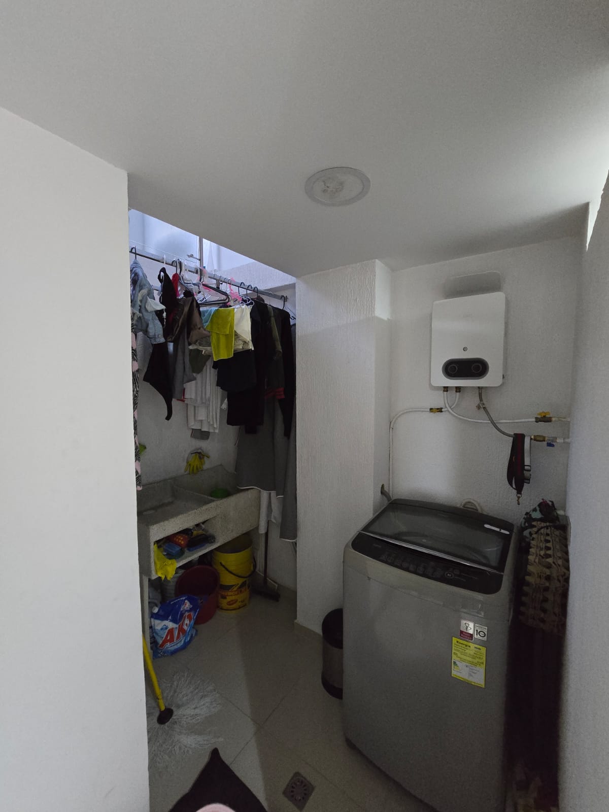Edificio en venta en La Pradera, Dosquebradas, 275 m² · foto 20 de 24