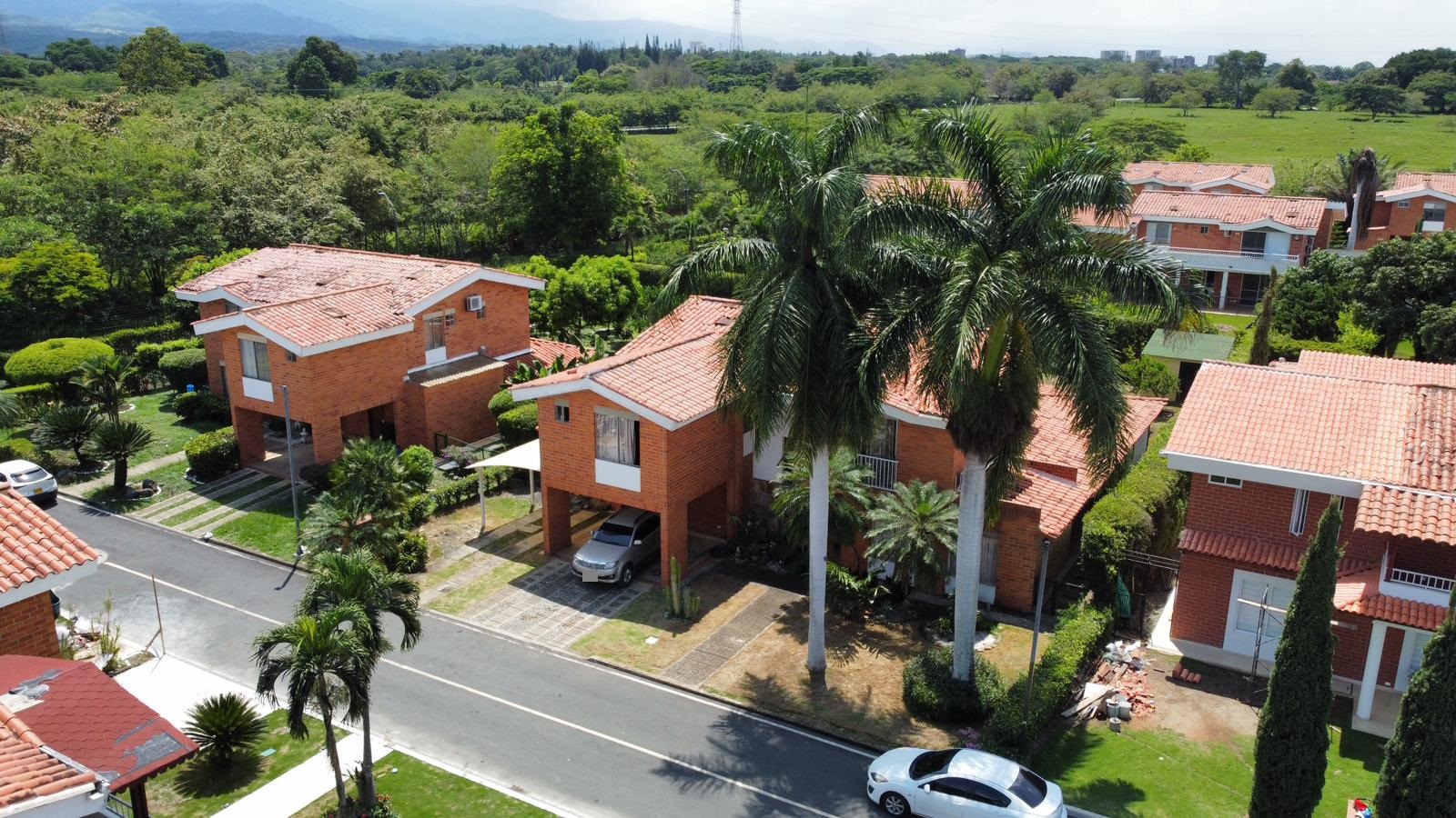 Casa de 4 alcobas en venta en Pance, Cali, 700 m² · foto 4 de 24