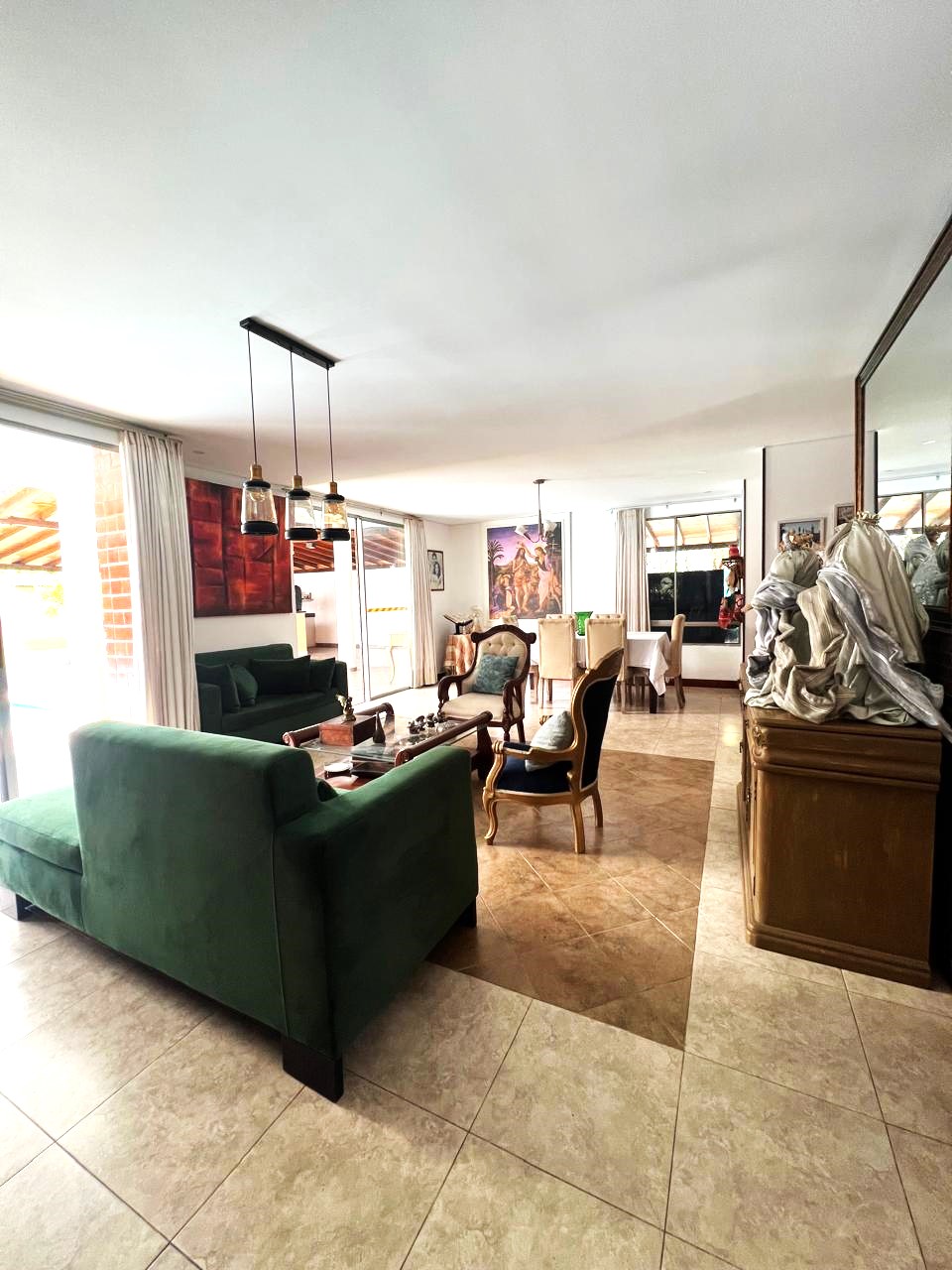 Casa de 4 alcobas en venta en Pance, Cali, 700 m² · foto 2 de 24
