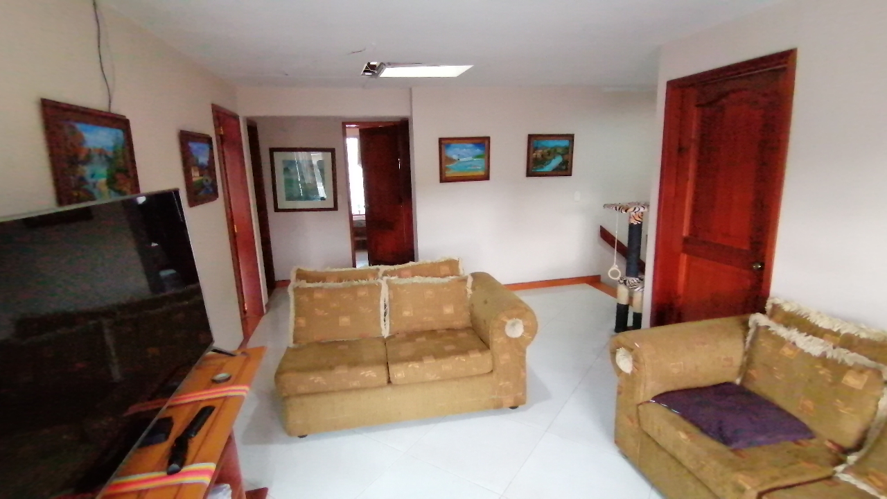 Casa en venta en Alta Suiza, Manizales · foto 2 de 22