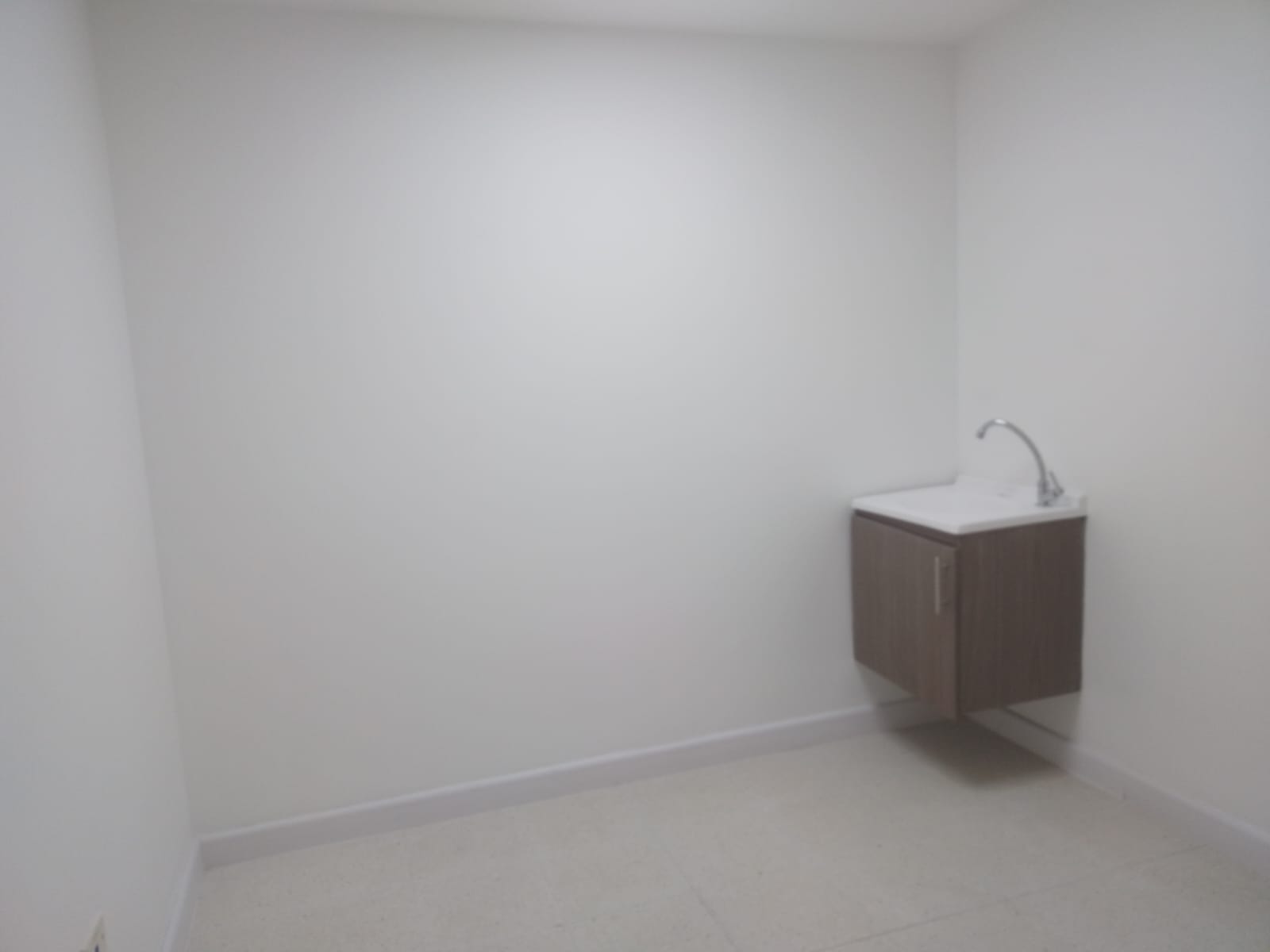 Consultorio en arriendo en San Diego, Medellín, 156 m² · foto 9 de 14