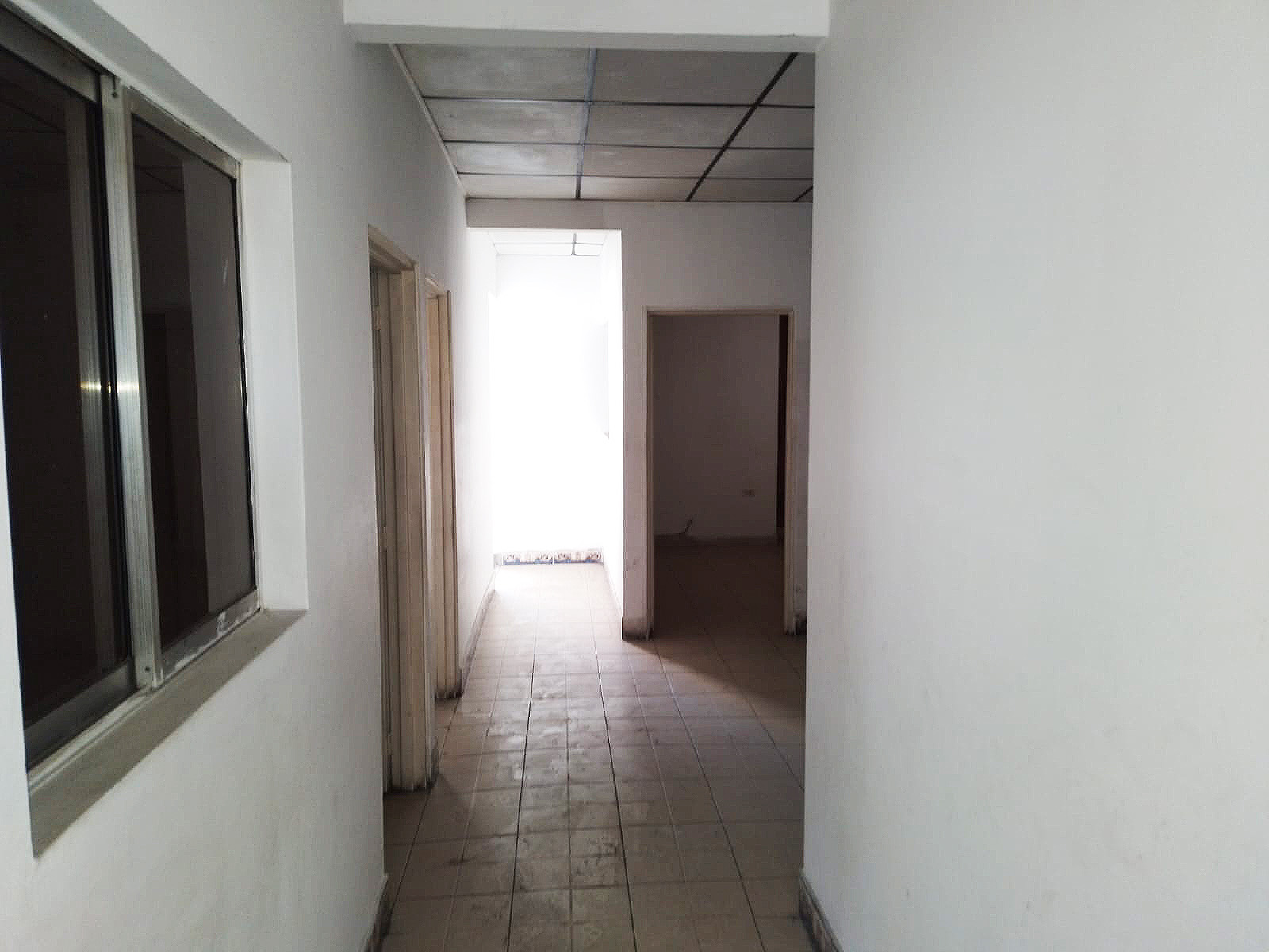 Oficina en arriendo en San Jose Obrero, Bello, 500 m² · foto 12 de 16