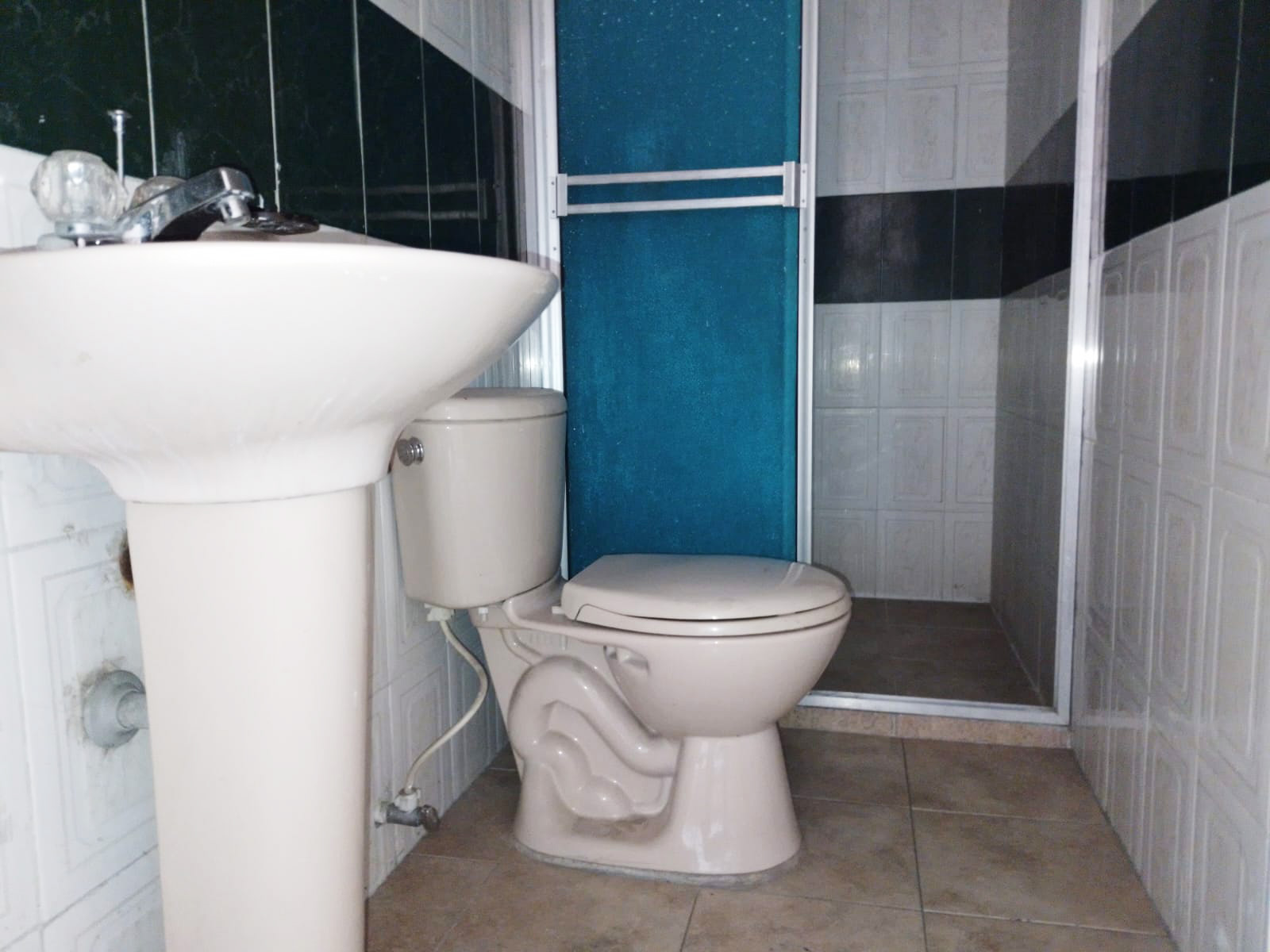Oficina en arriendo en San Jose Obrero, Bello, 500 m² · foto 14 de 16
