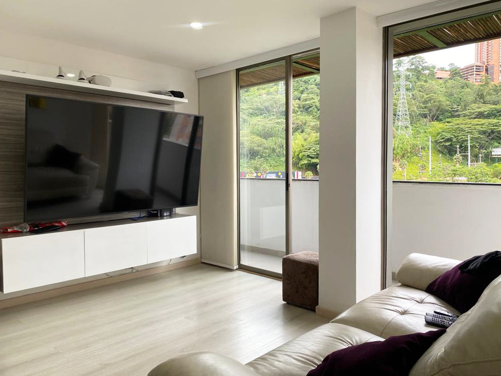 Apartamento en arriendo en Castropol, Medellín · foto 10 de 20