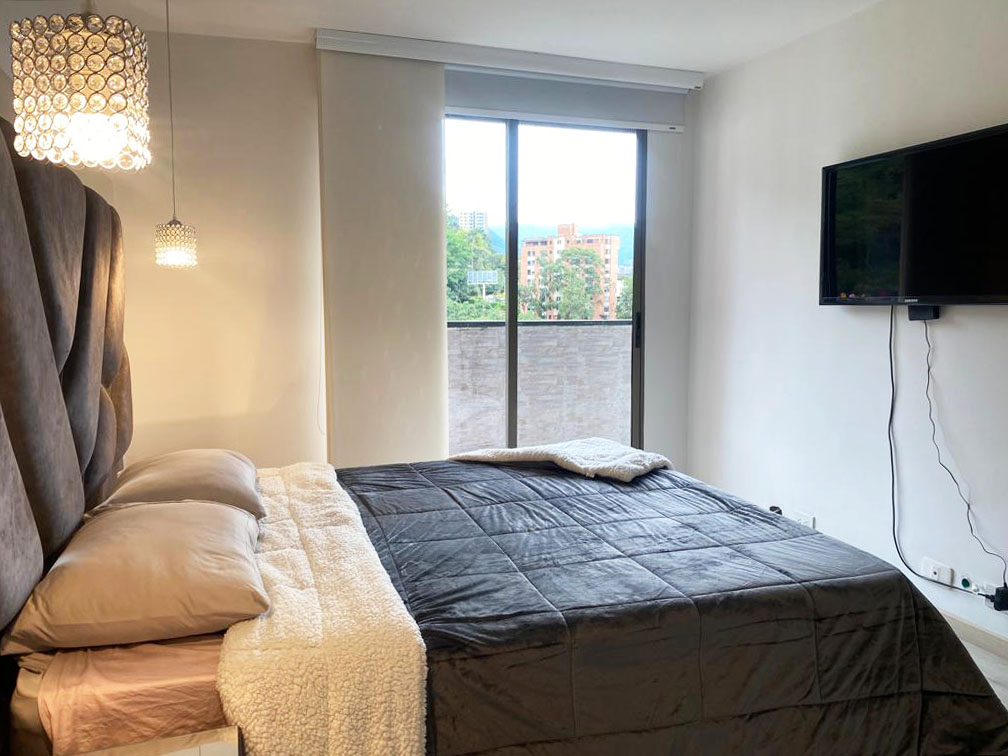 Apartamento en arriendo en Castropol, Medellín · foto 16 de 20